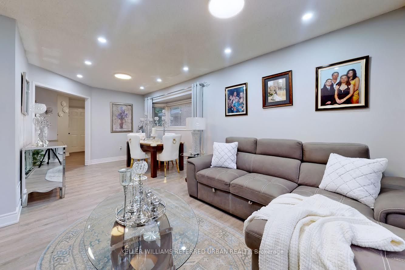 138 Rainforest Dr