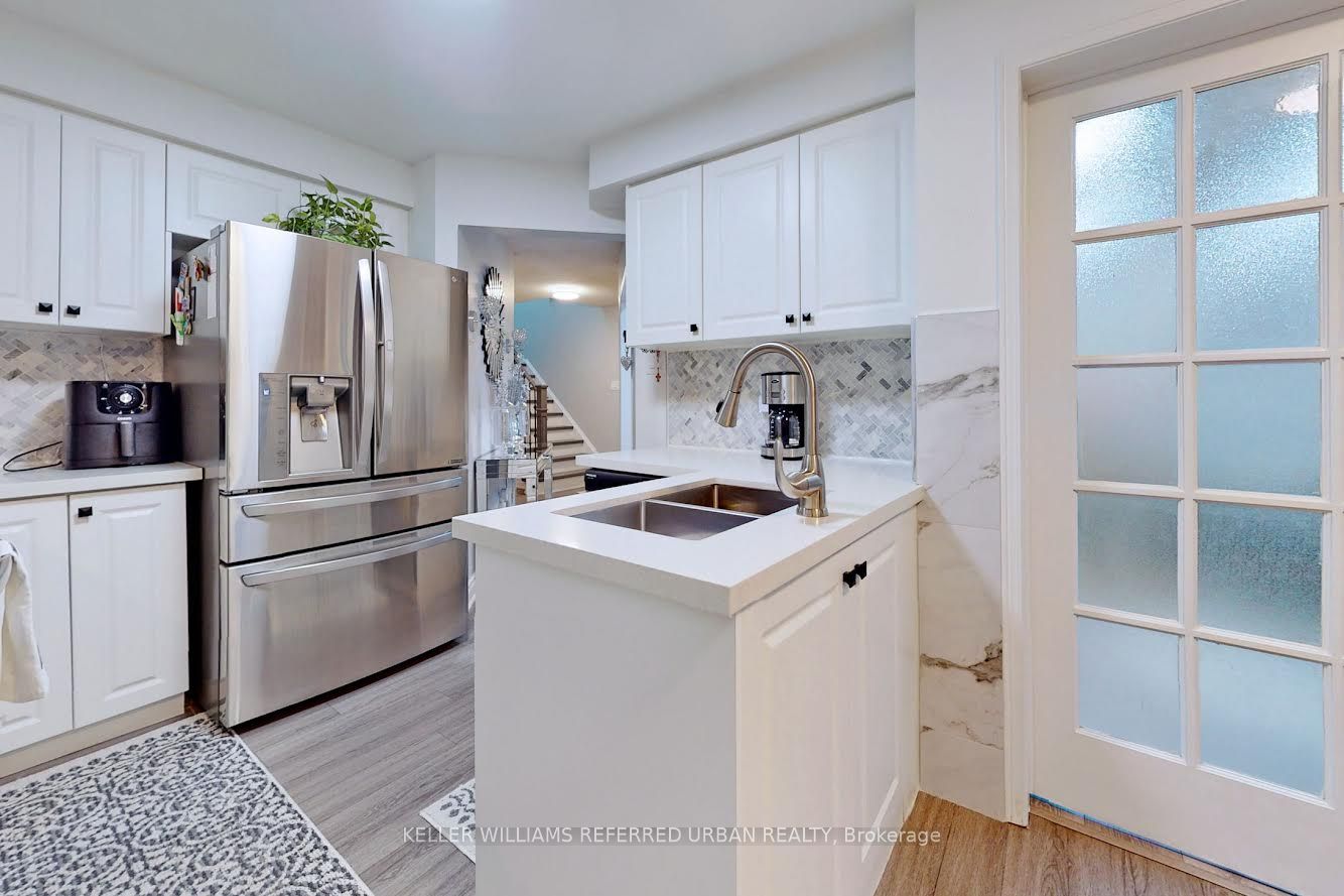 138 Rainforest Dr