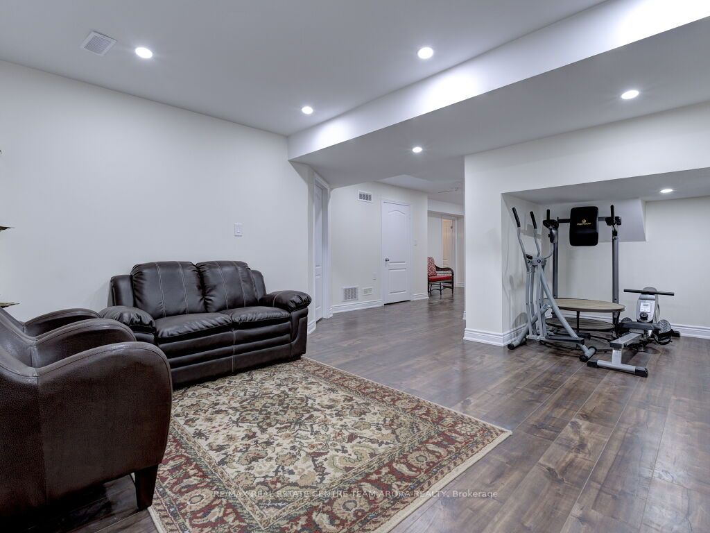 15 Cranwood Circle