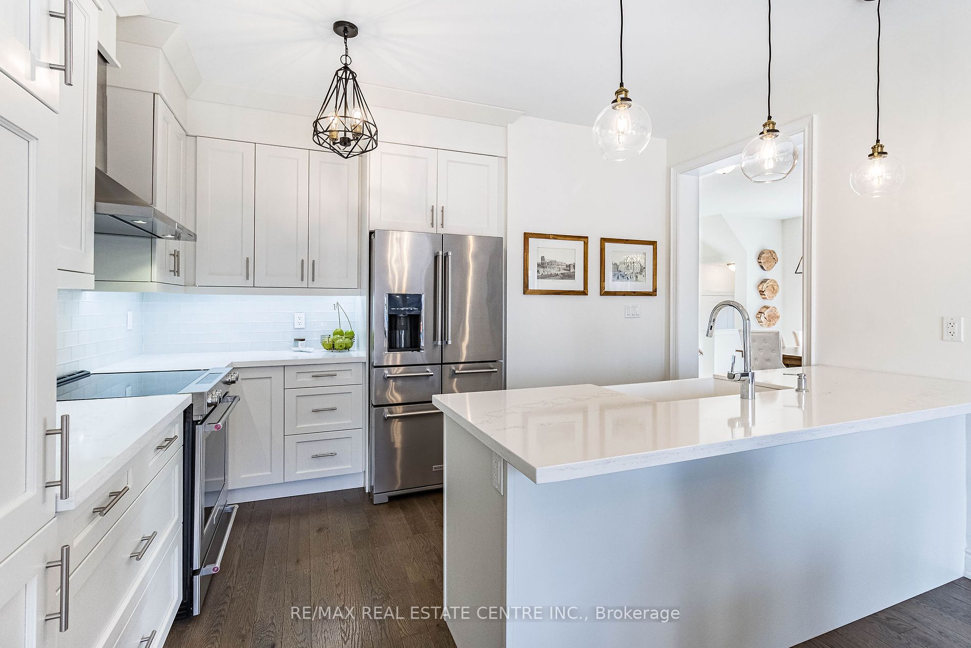 17 Prairie Creek Crescent