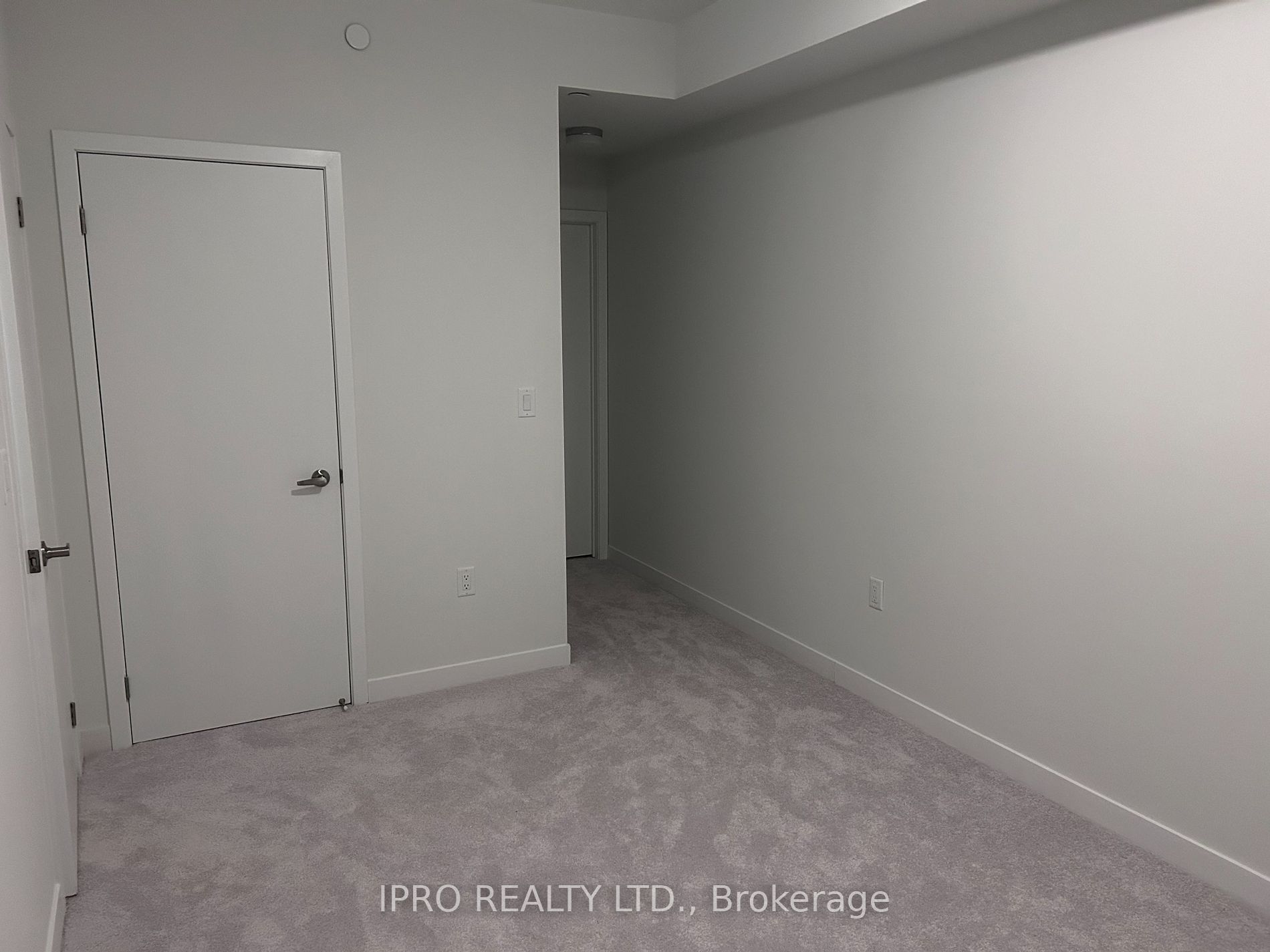 3415 Ridgeway Drive #4