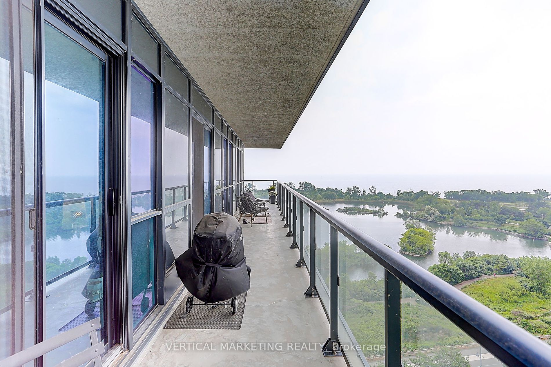 39 Annie Craig Drive, #1416