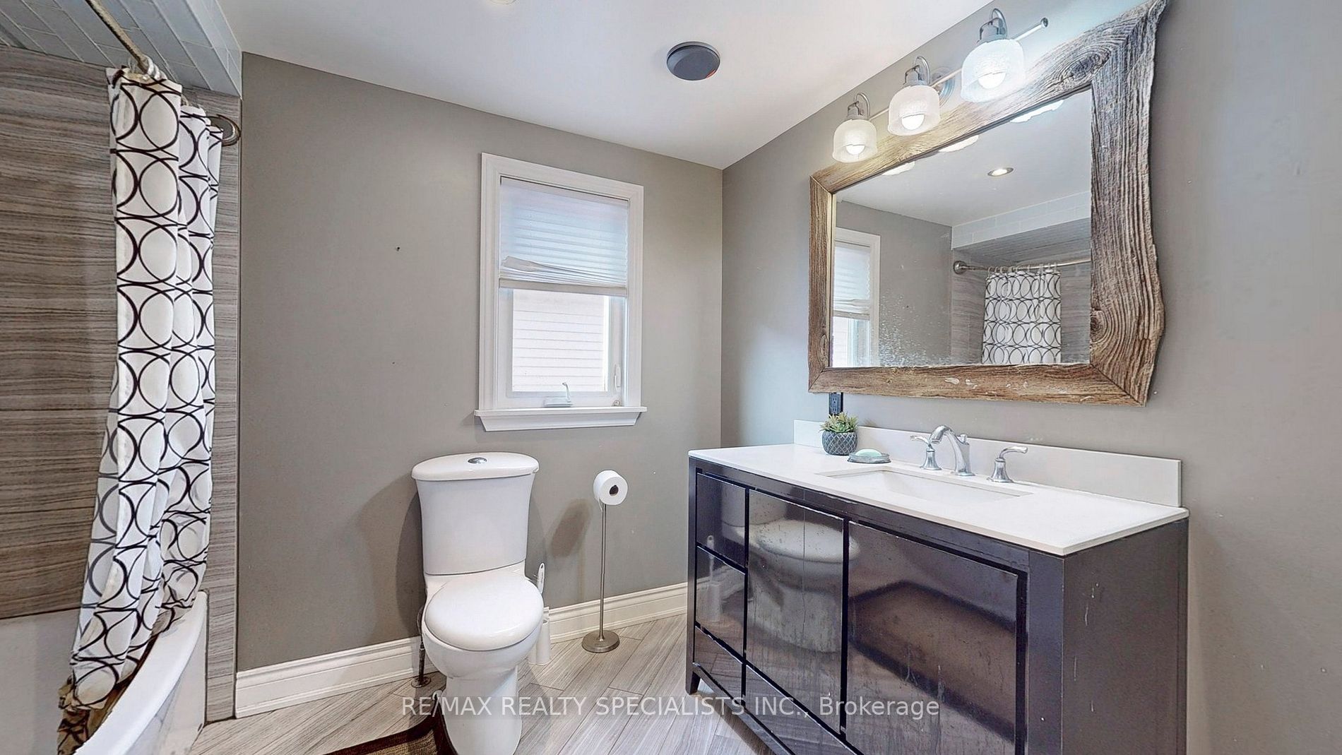 30 Myrtle Crt