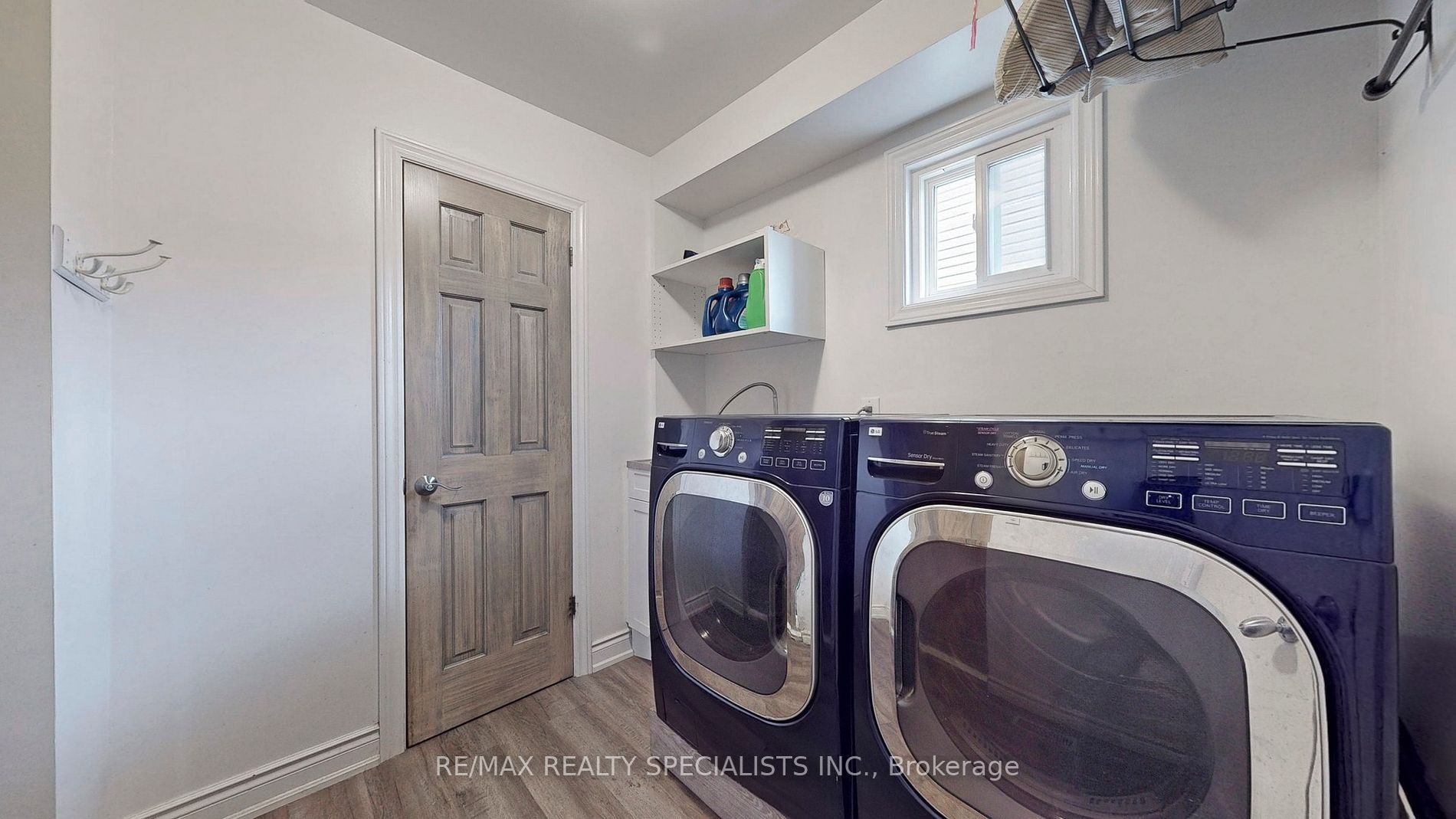 30 Myrtle Crt