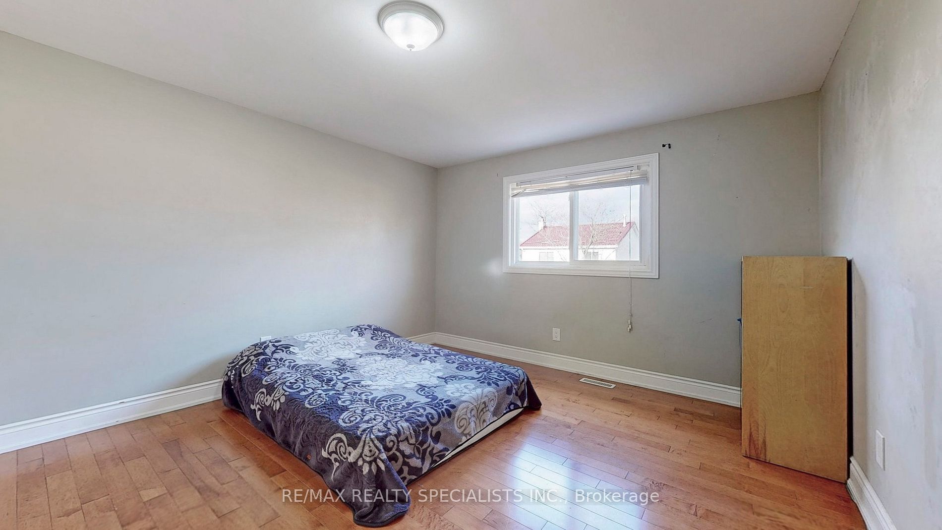 30 Myrtle Crt