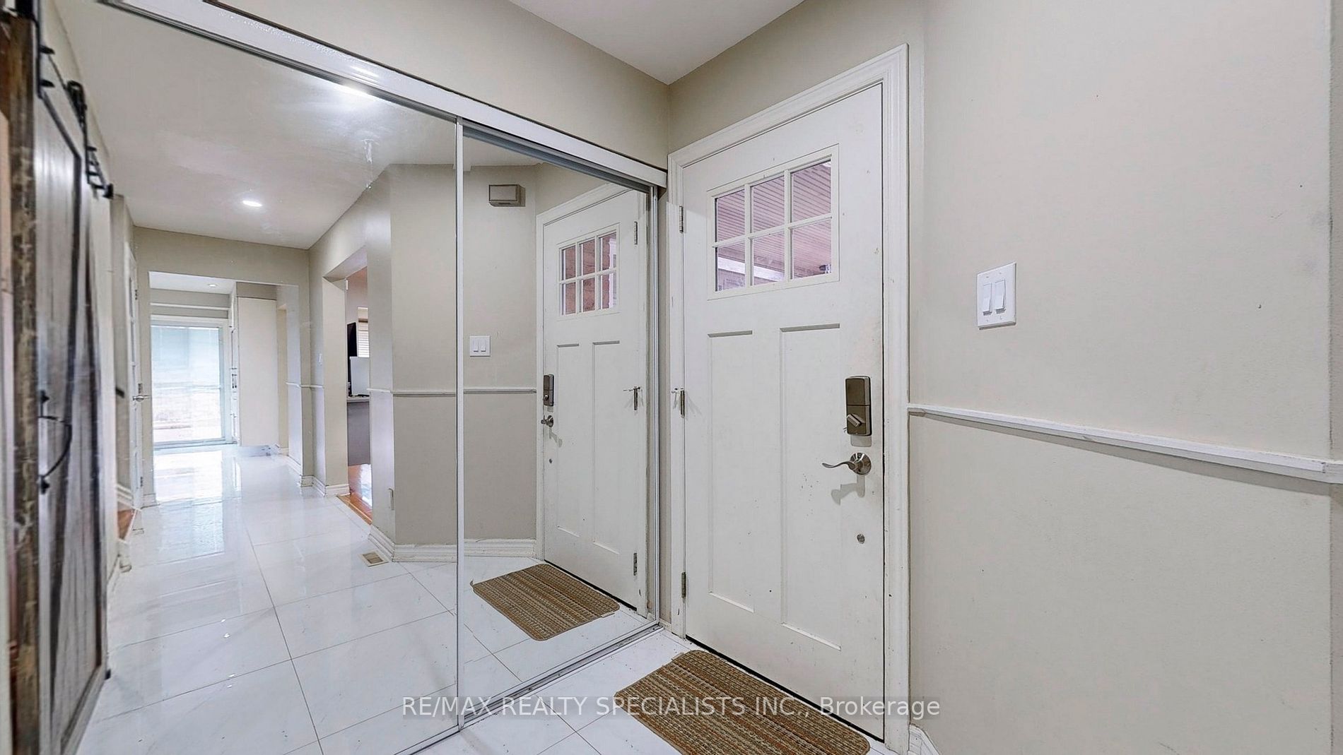 30 Myrtle Crt