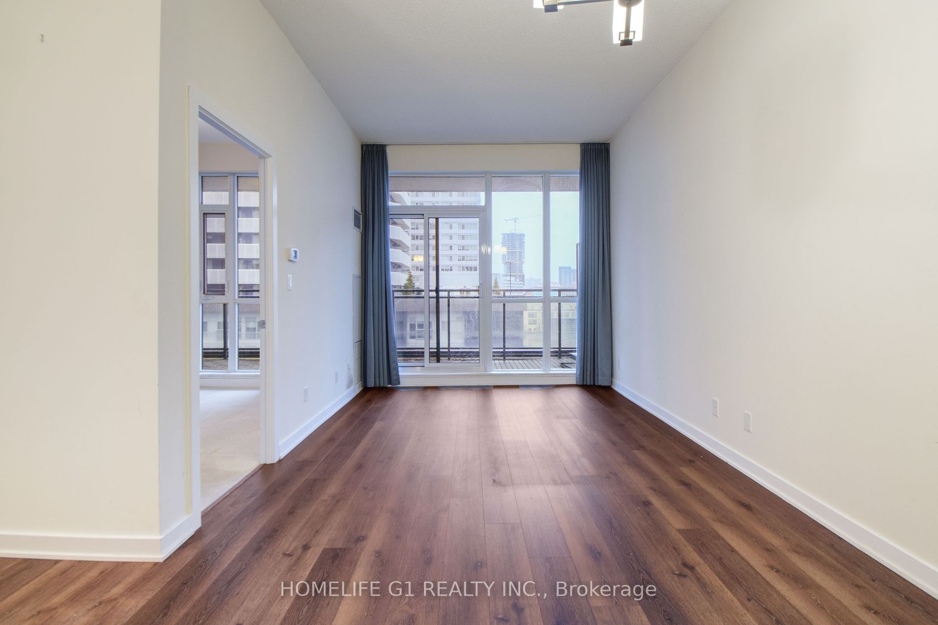 4070 Confederation Pkwy, #606