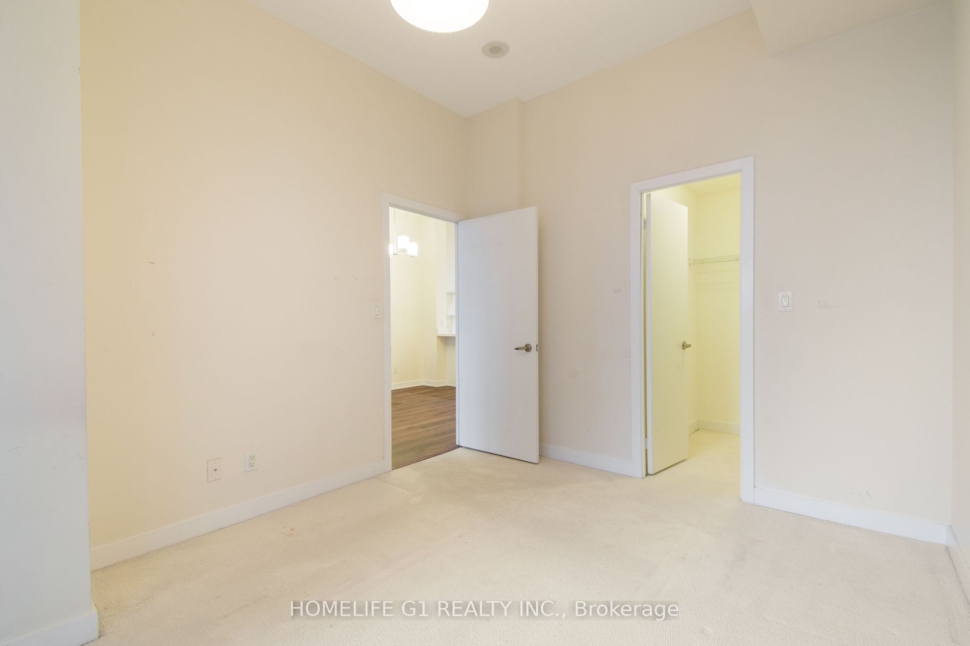 4070 Confederation Pkwy, #606