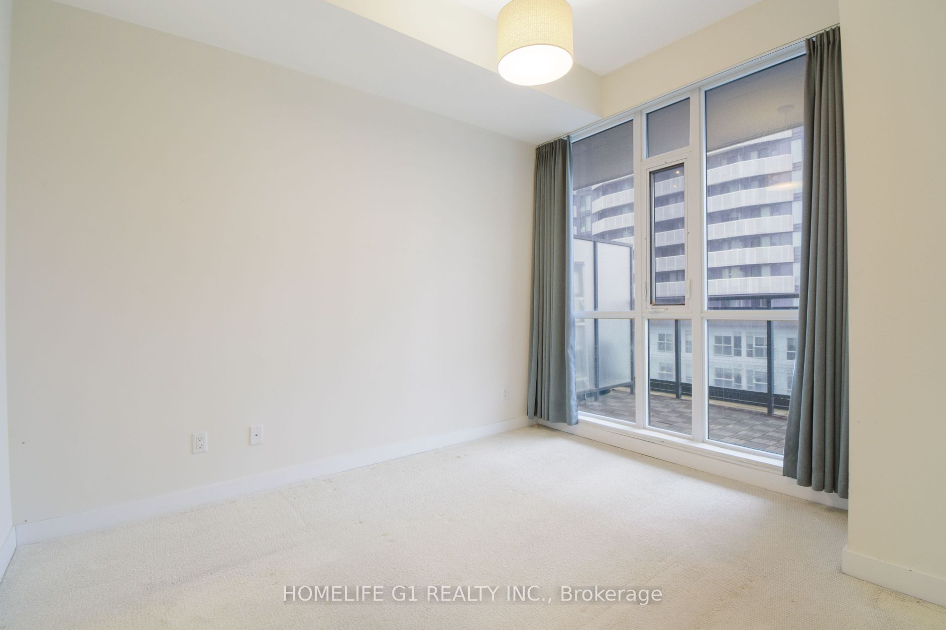 4070 Confederation Pkwy, #606