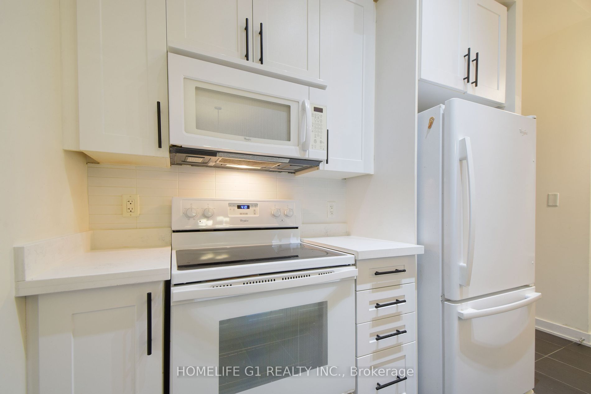 4070 Confederation Pkwy, #606