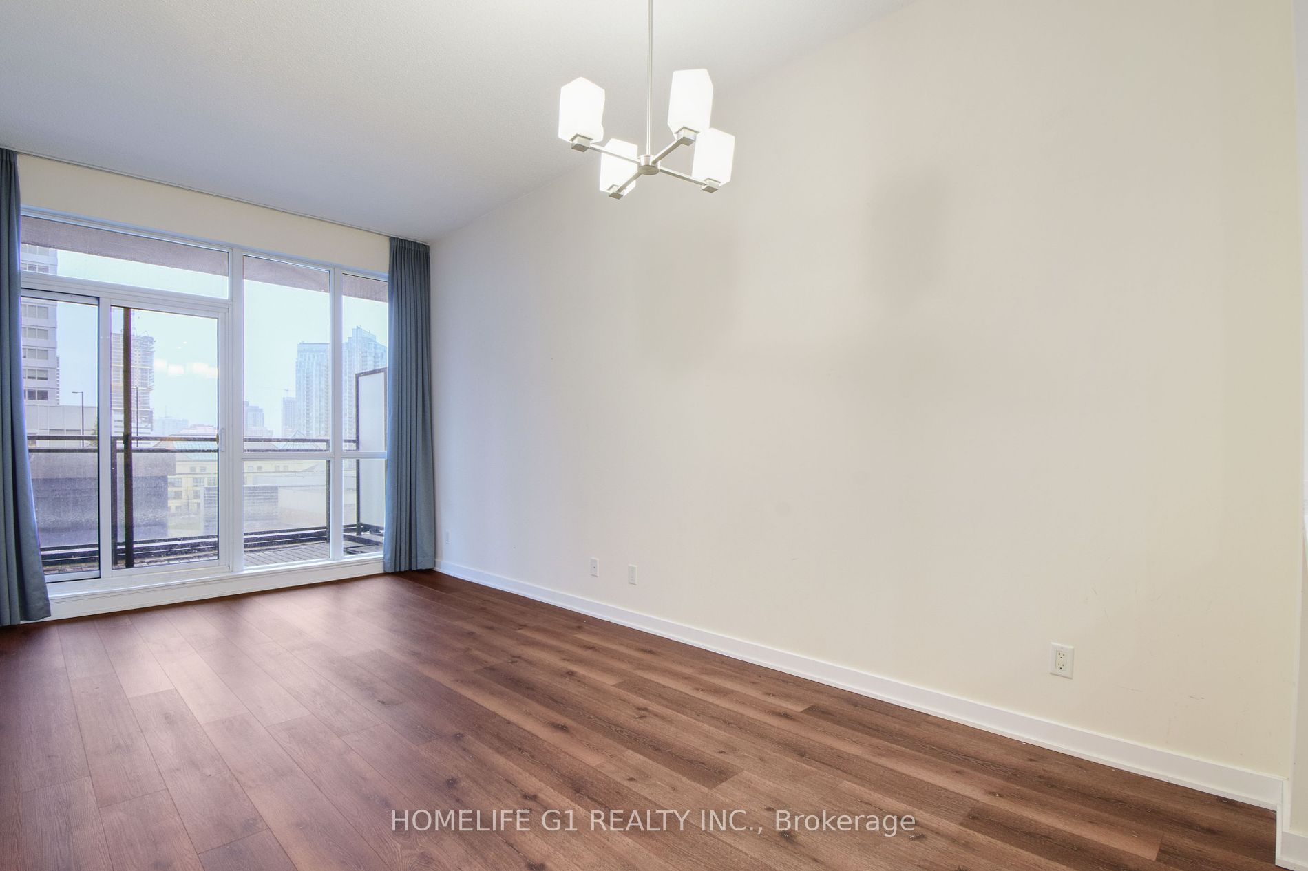 4070 Confederation Pkwy, #606