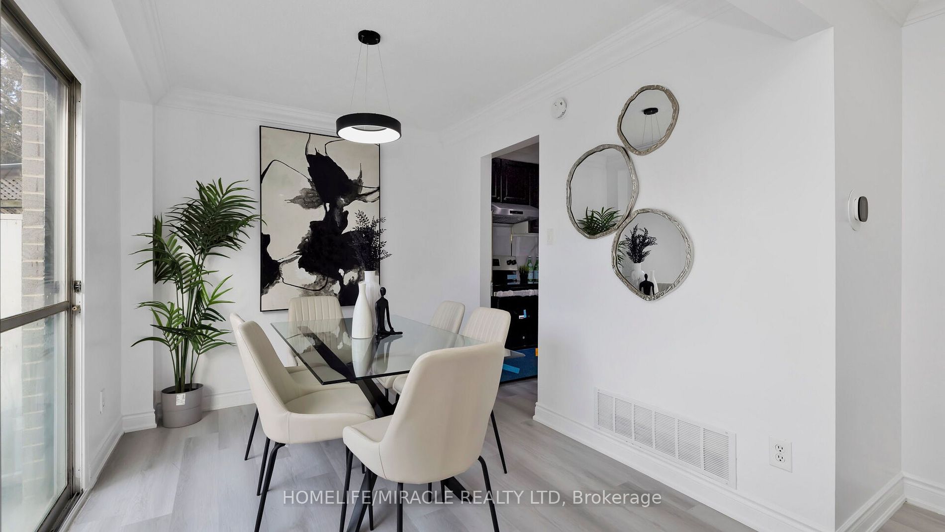 15 Horatio Court