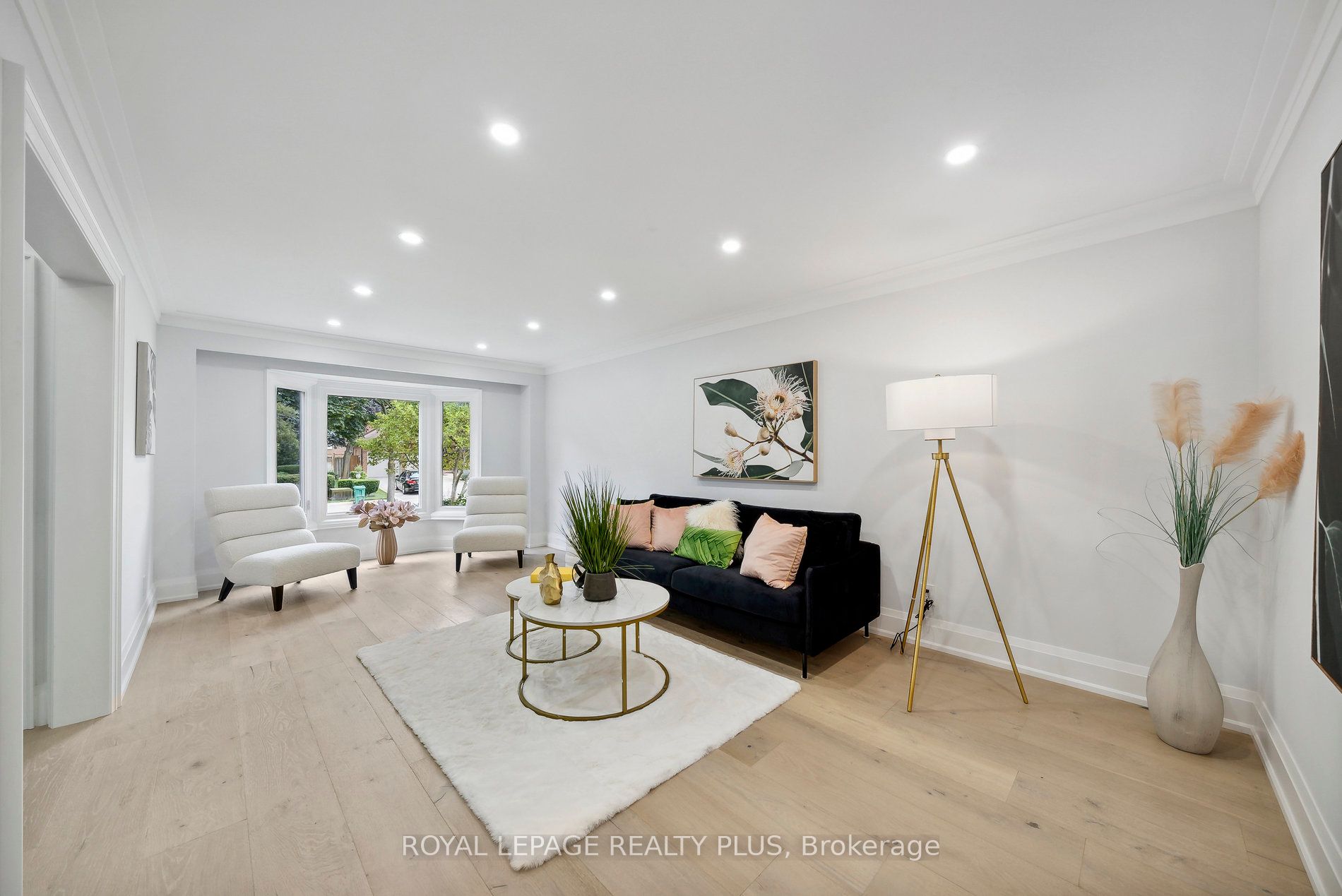 4344 Dallas Court