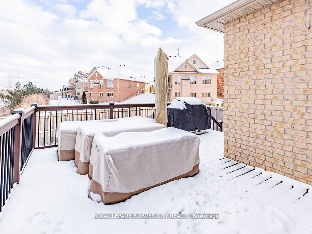 39 Bear Run Rd