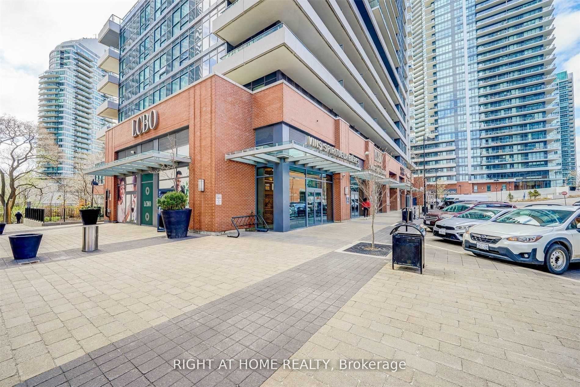 2212 Lake Shore Blvd W, #2707