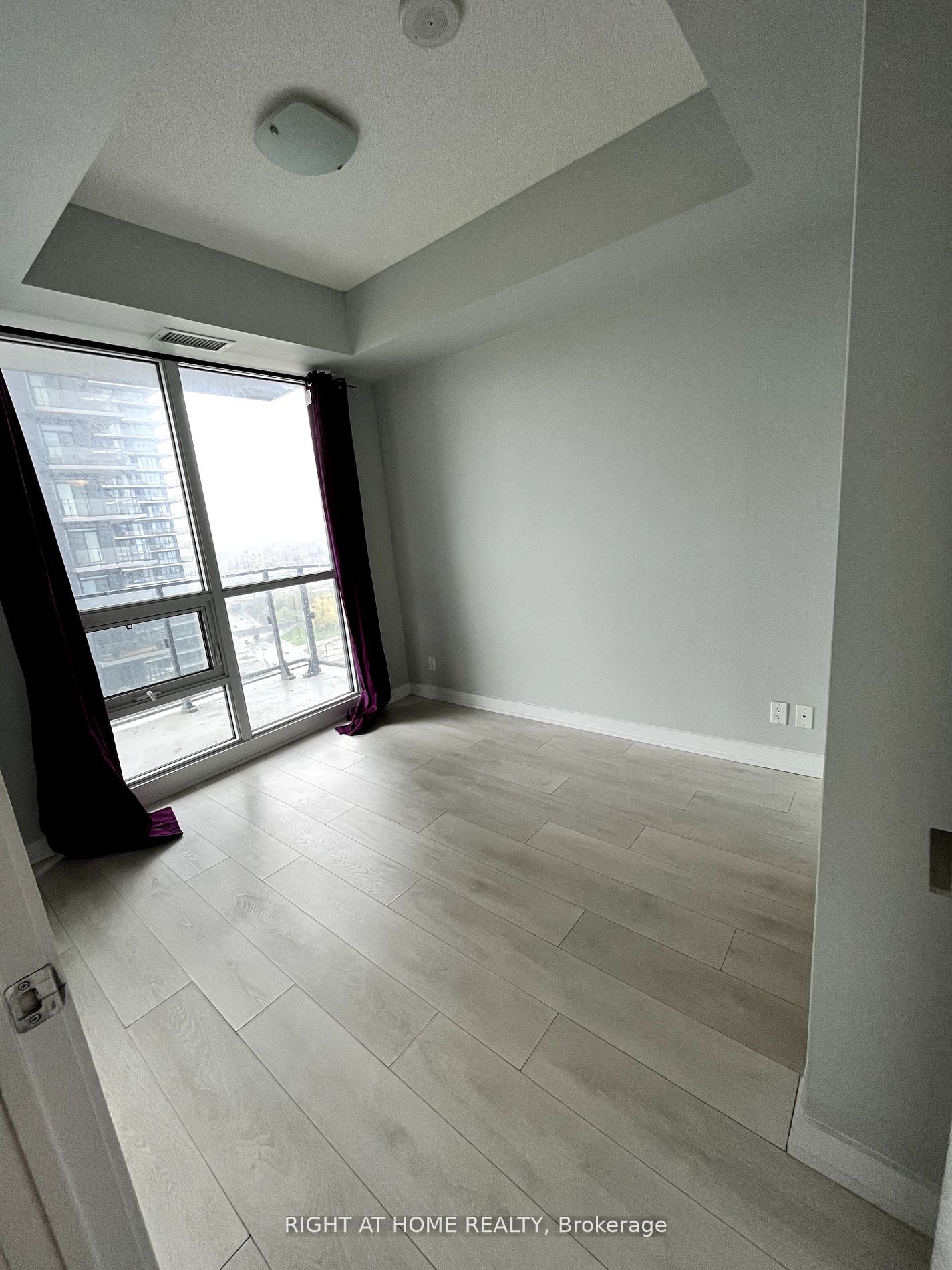 2212 Lake Shore Blvd W, #2707