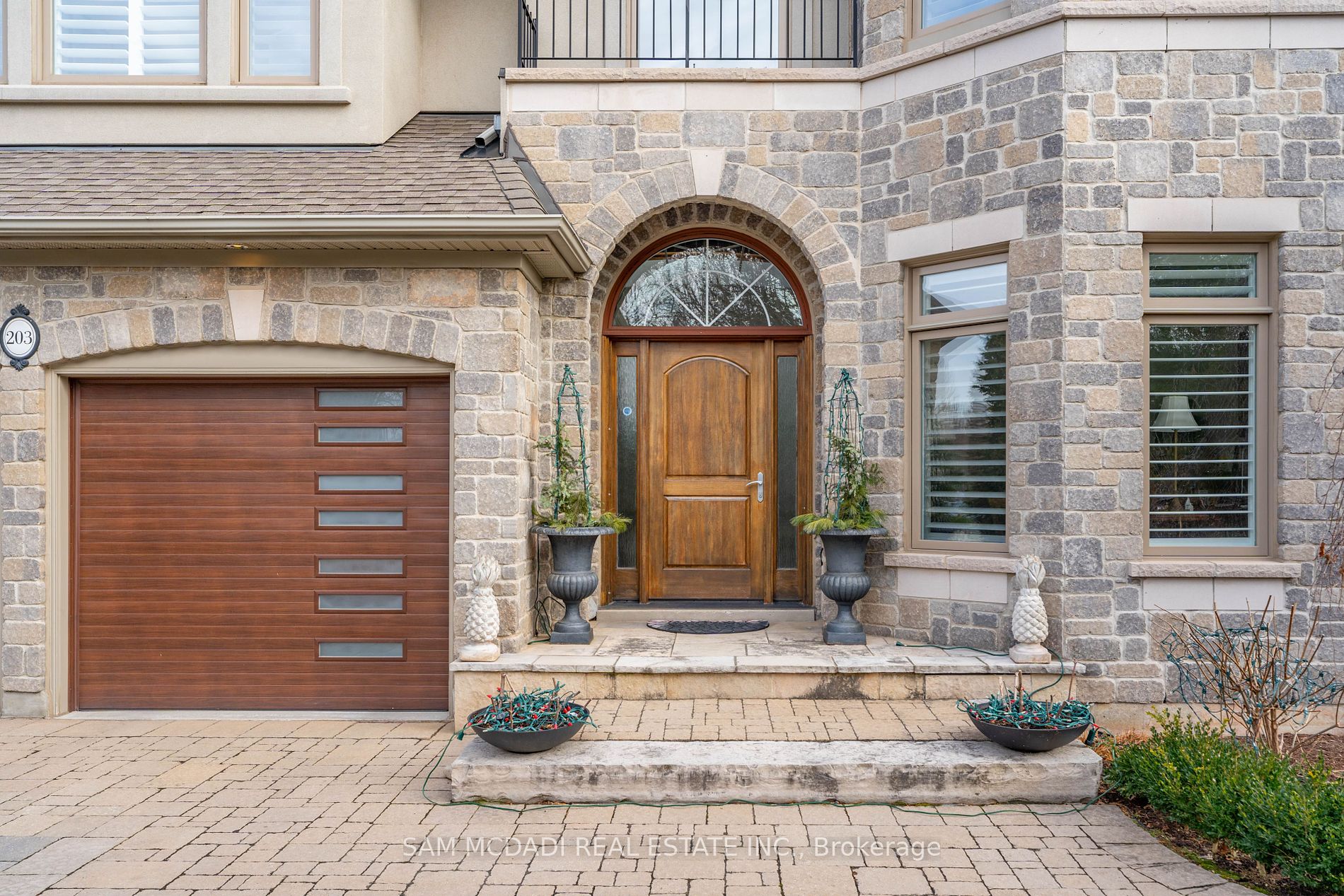 203 Burloak Drive