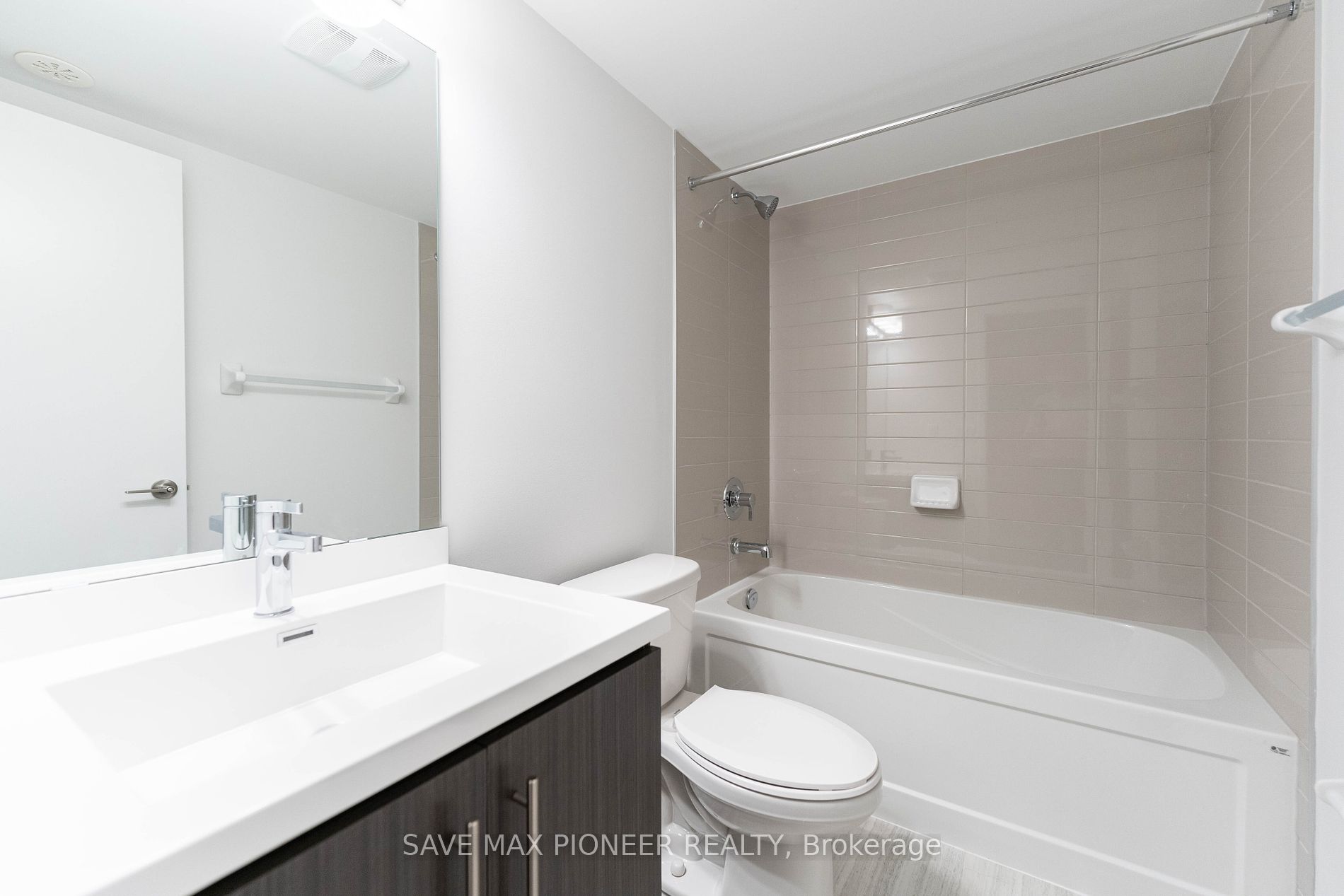30 William Jackson Way, #115