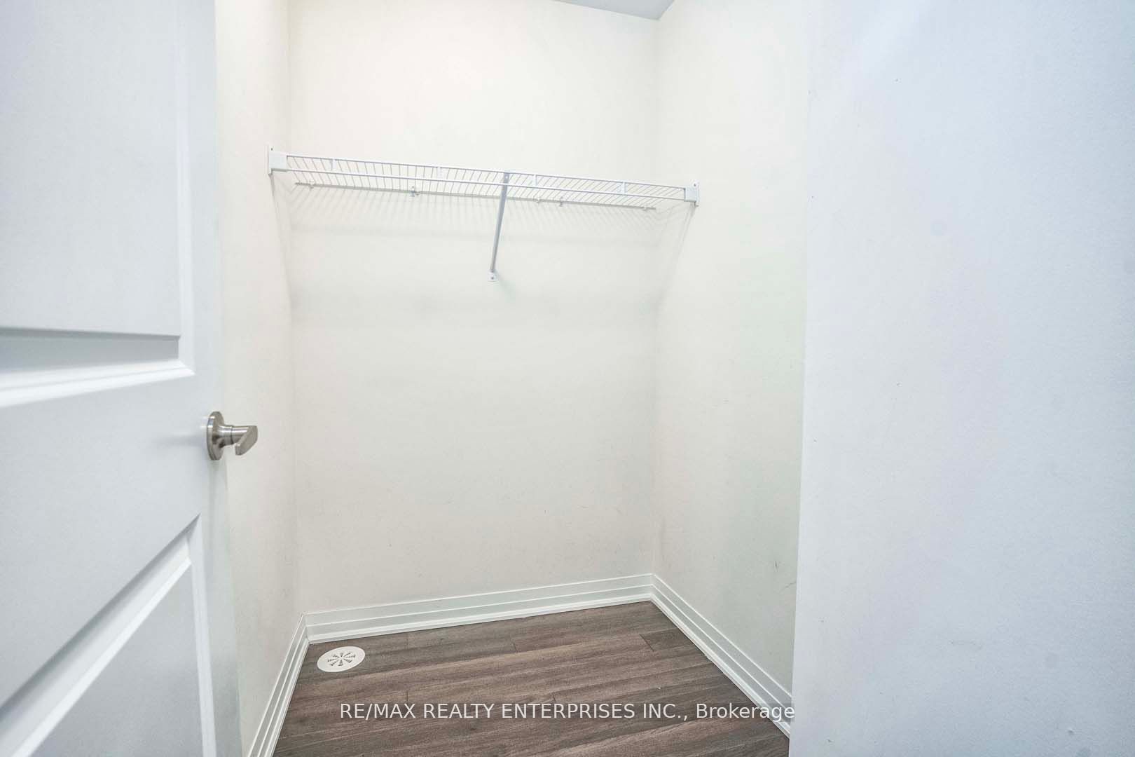 650 Atwater Avenue, #16