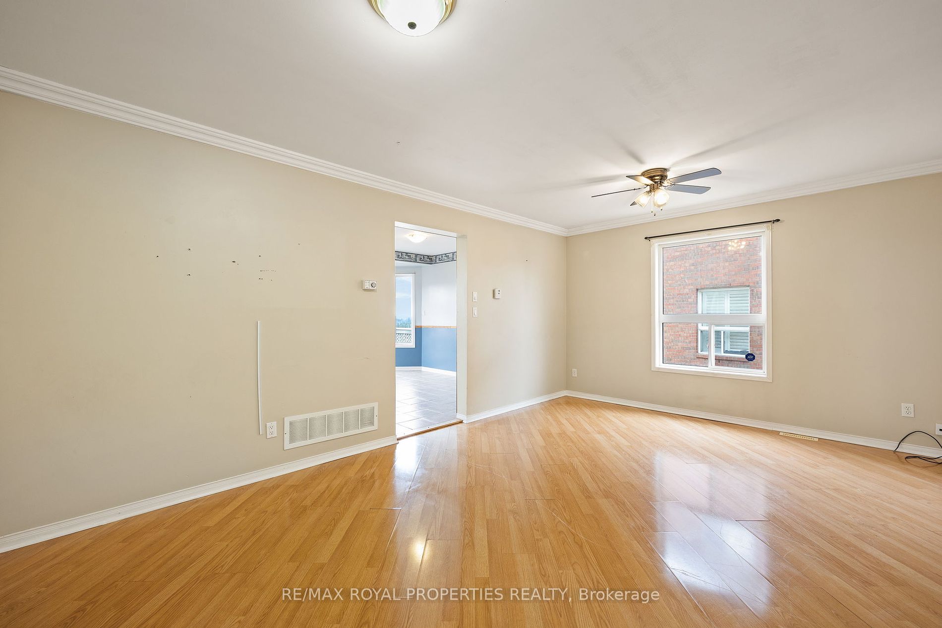 423 Jay Crescent