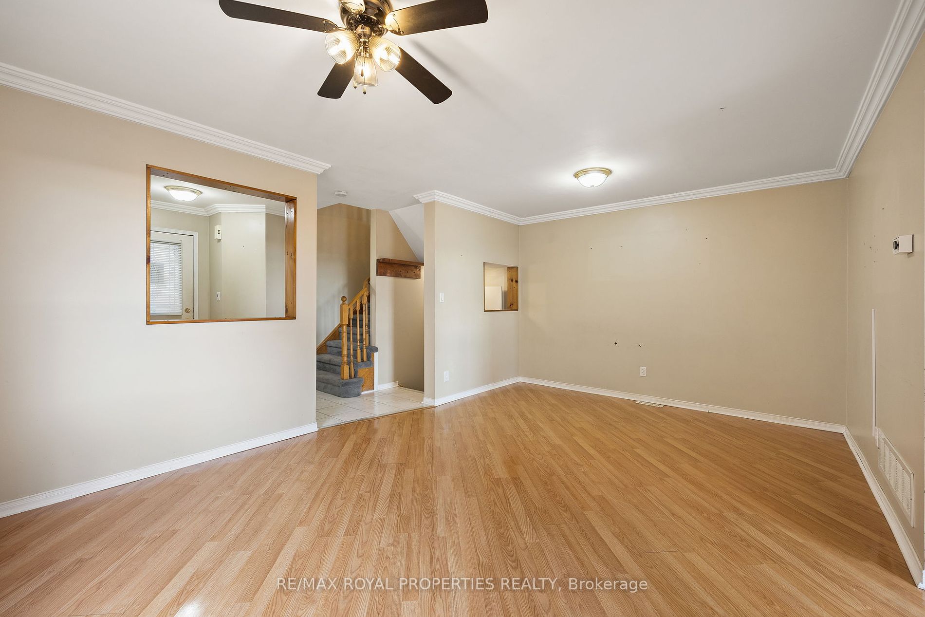 423 Jay Crescent