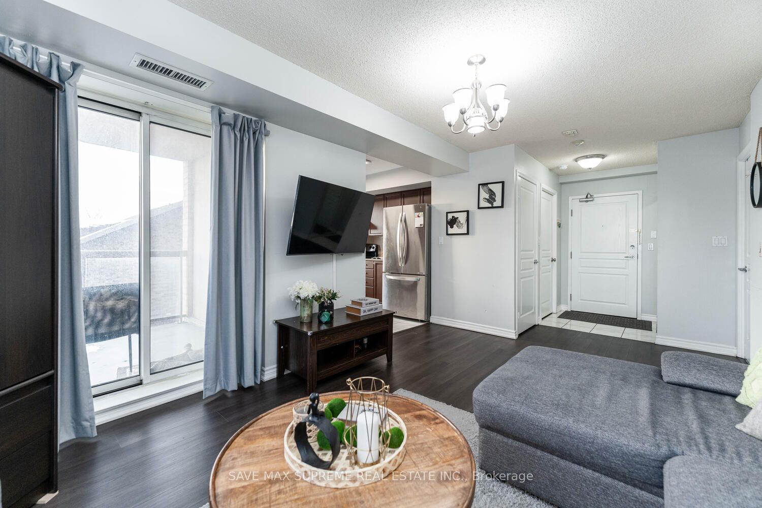 300 Ray Lawson Boulevard, #314