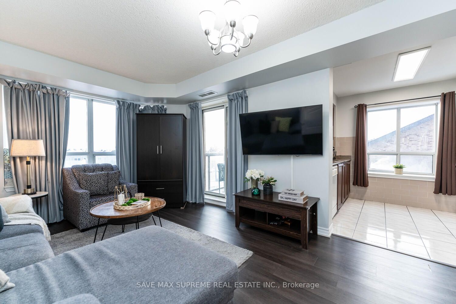 300 Ray Lawson Boulevard, #314