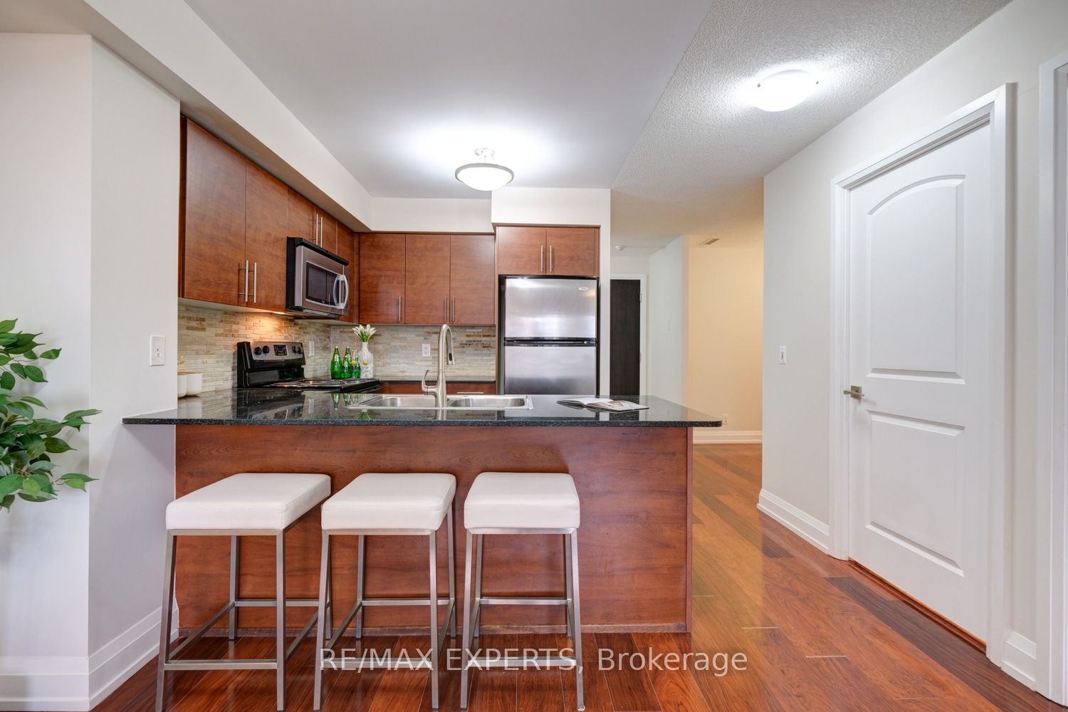 1070 Sheppard Ave W, #502