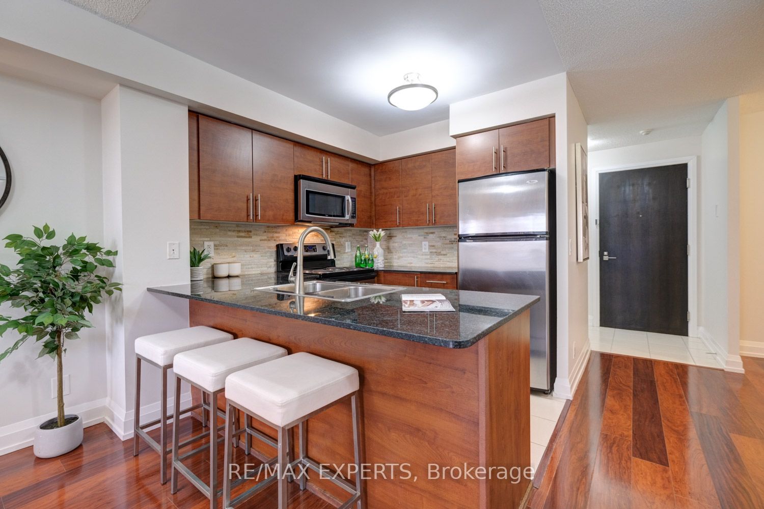 1070 Sheppard Ave W, #502