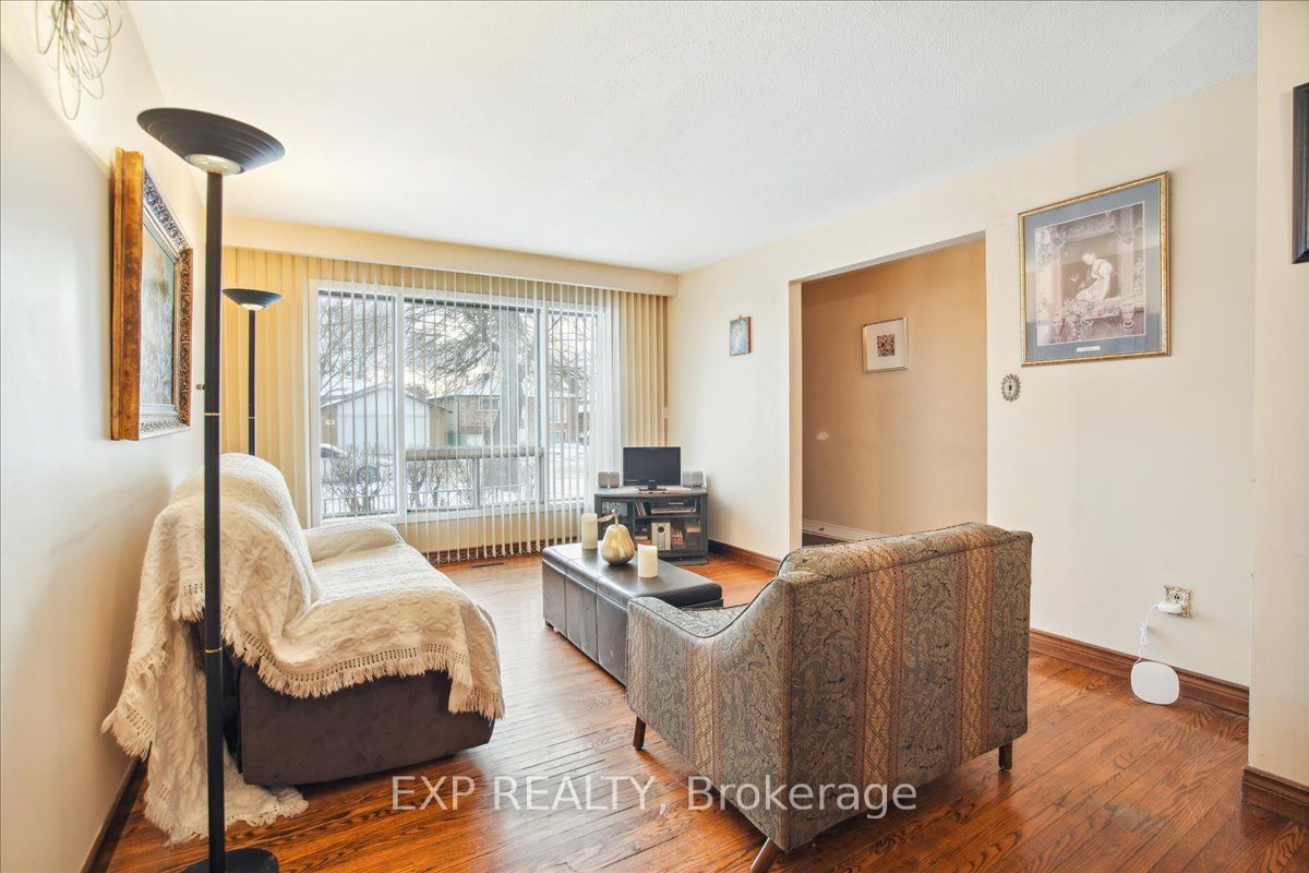 3218 Monica Dr