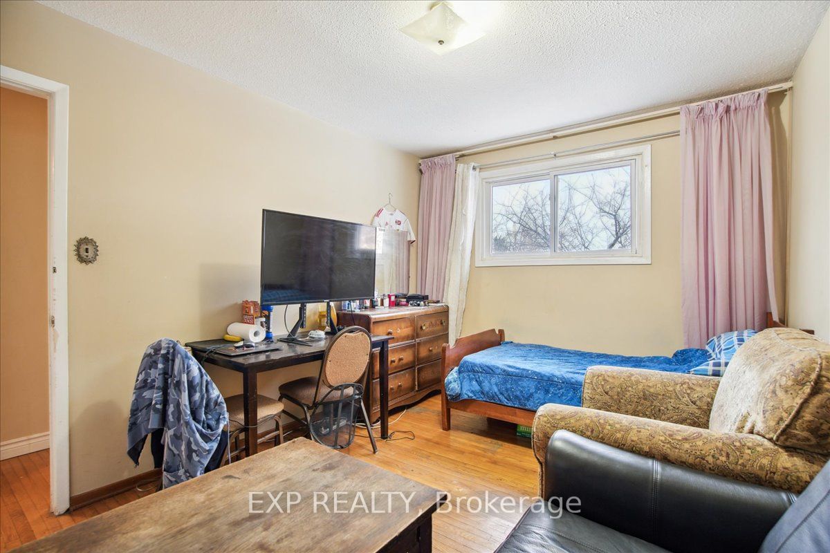 3218 Monica Dr