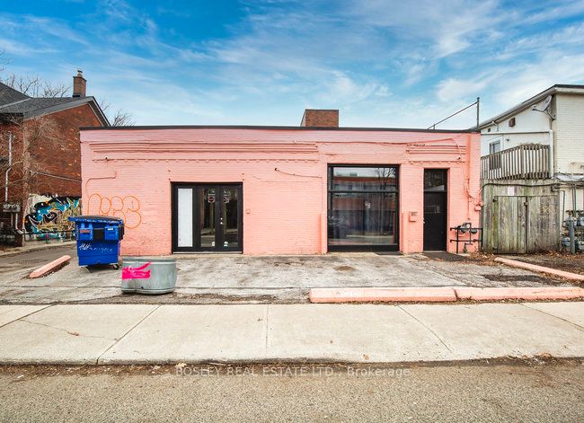 1233 Queen St W, #Rear