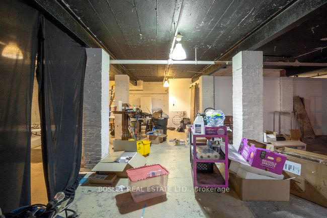1233 Queen St W, #Rear