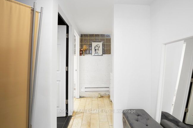 1233 Queen St W, #Rear