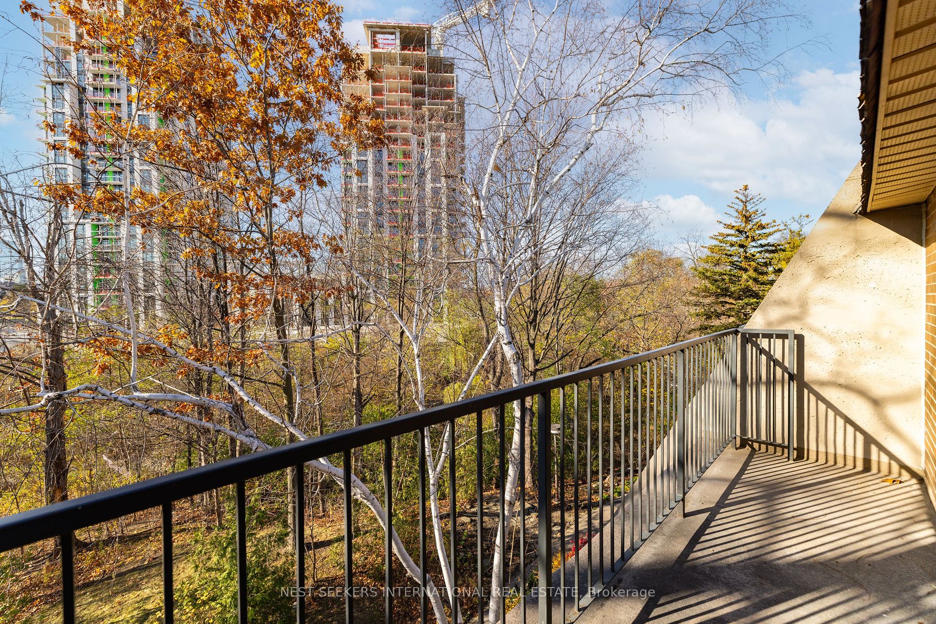 1330 Mississauga Valley Blvd, #24
