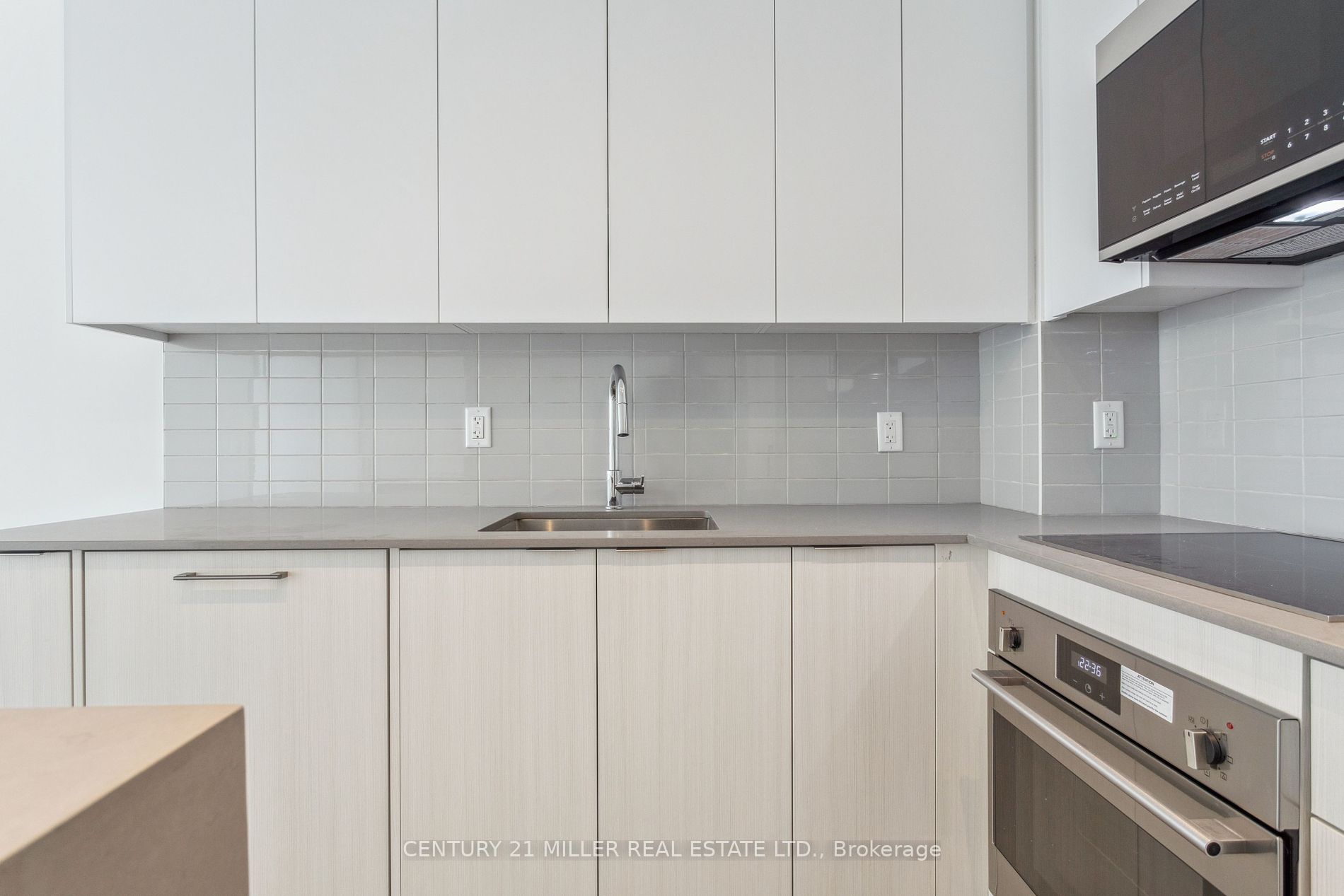 2481 Taunton Road, #466