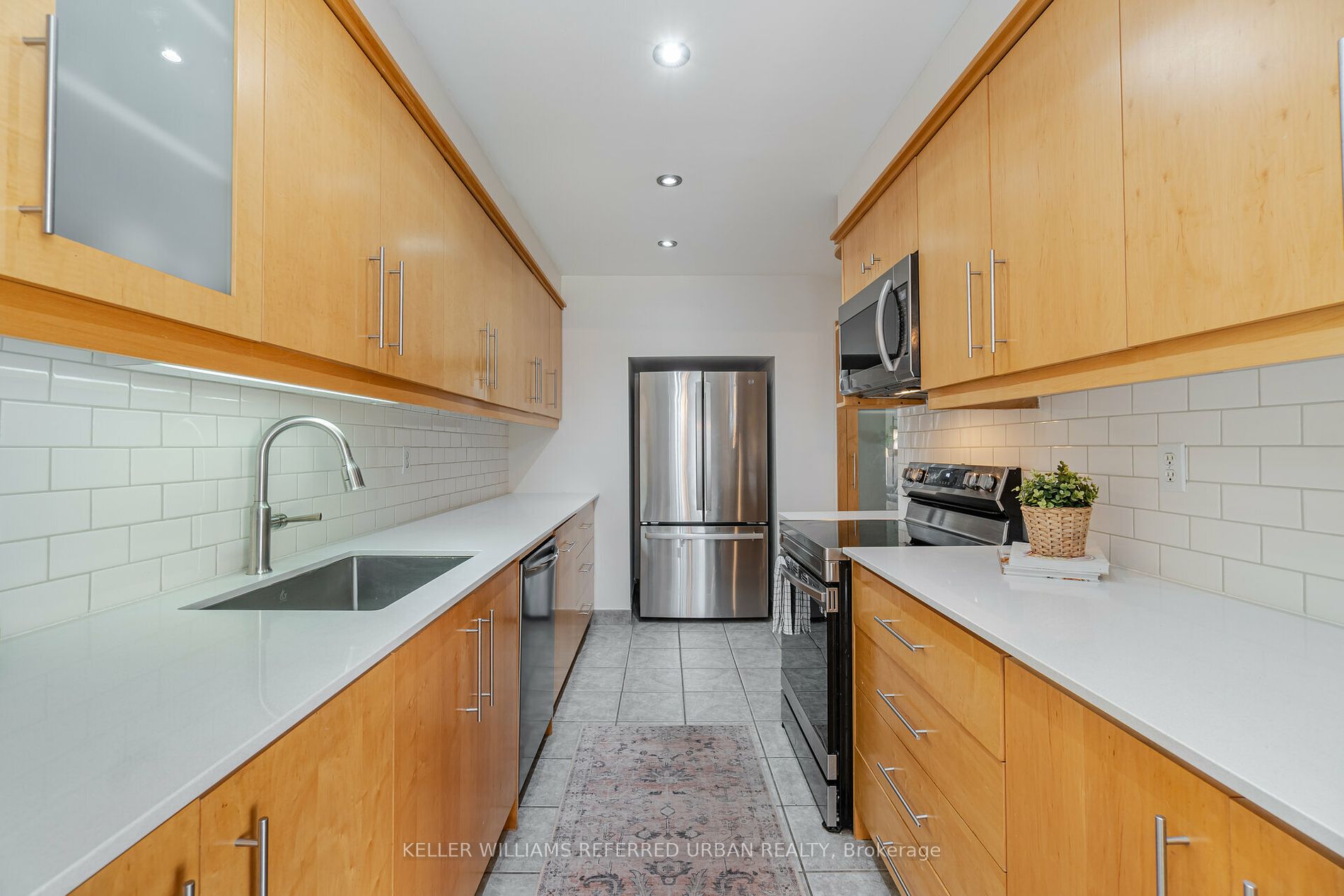 4002 Bishopstoke Lane