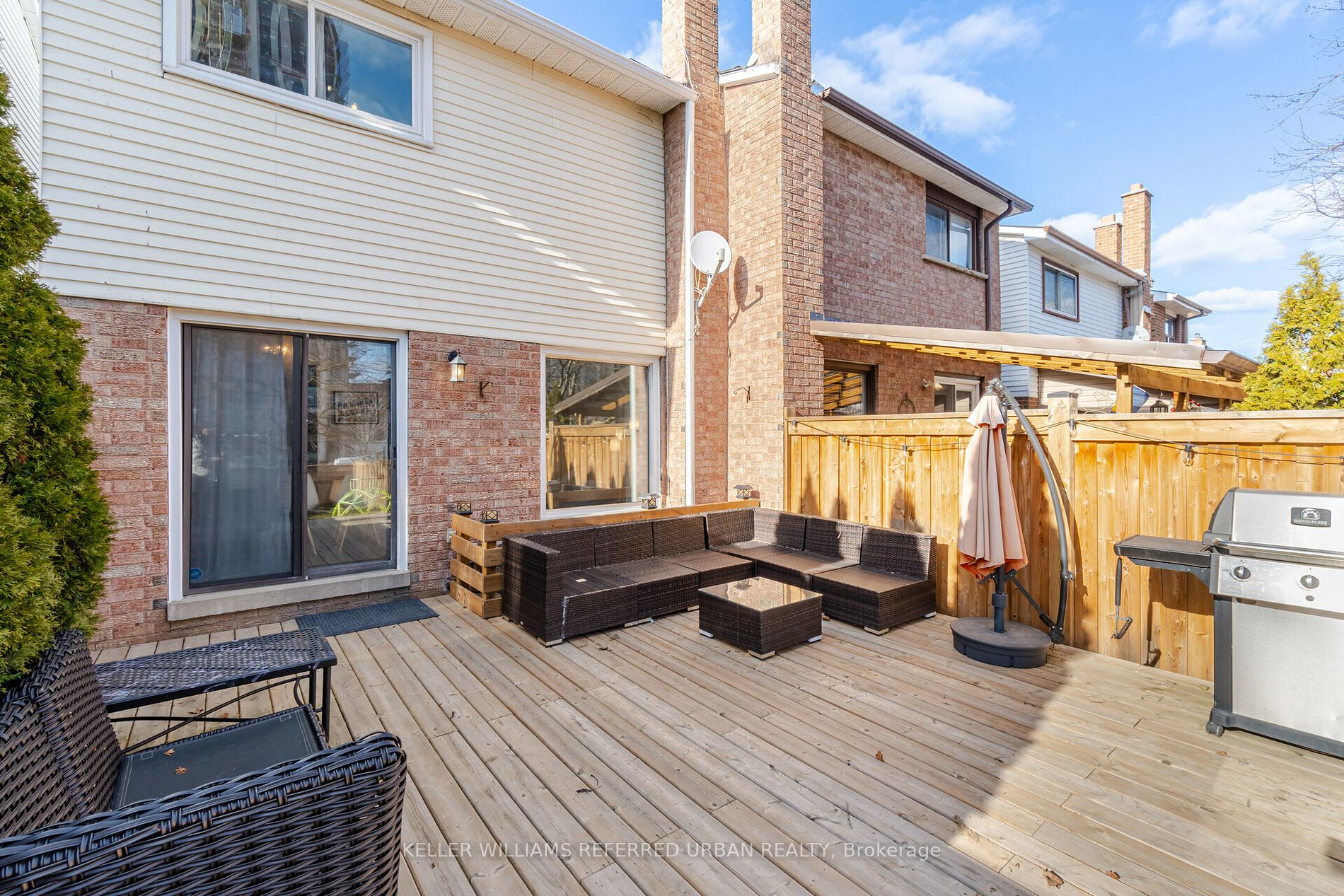 4002 Bishopstoke Lane