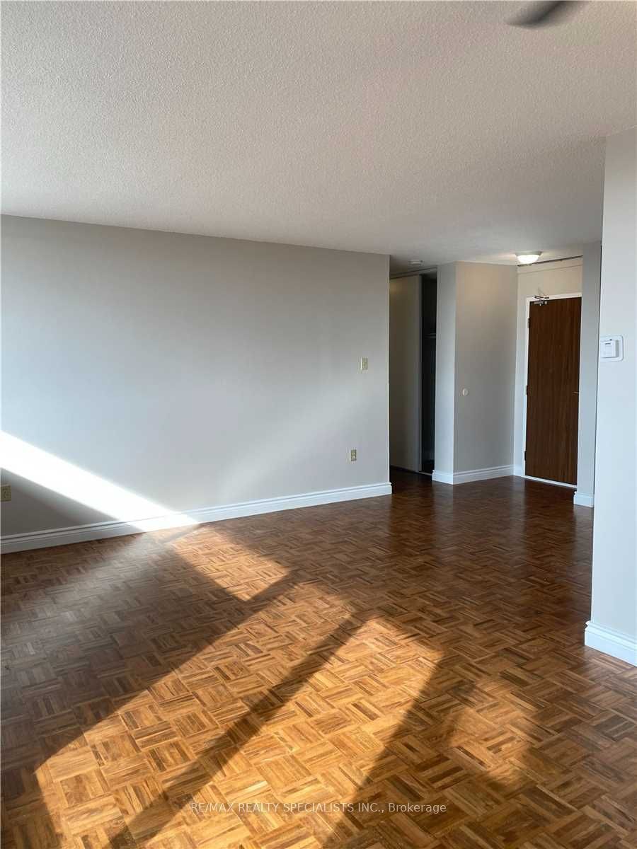 2301 Derry Road W, #603