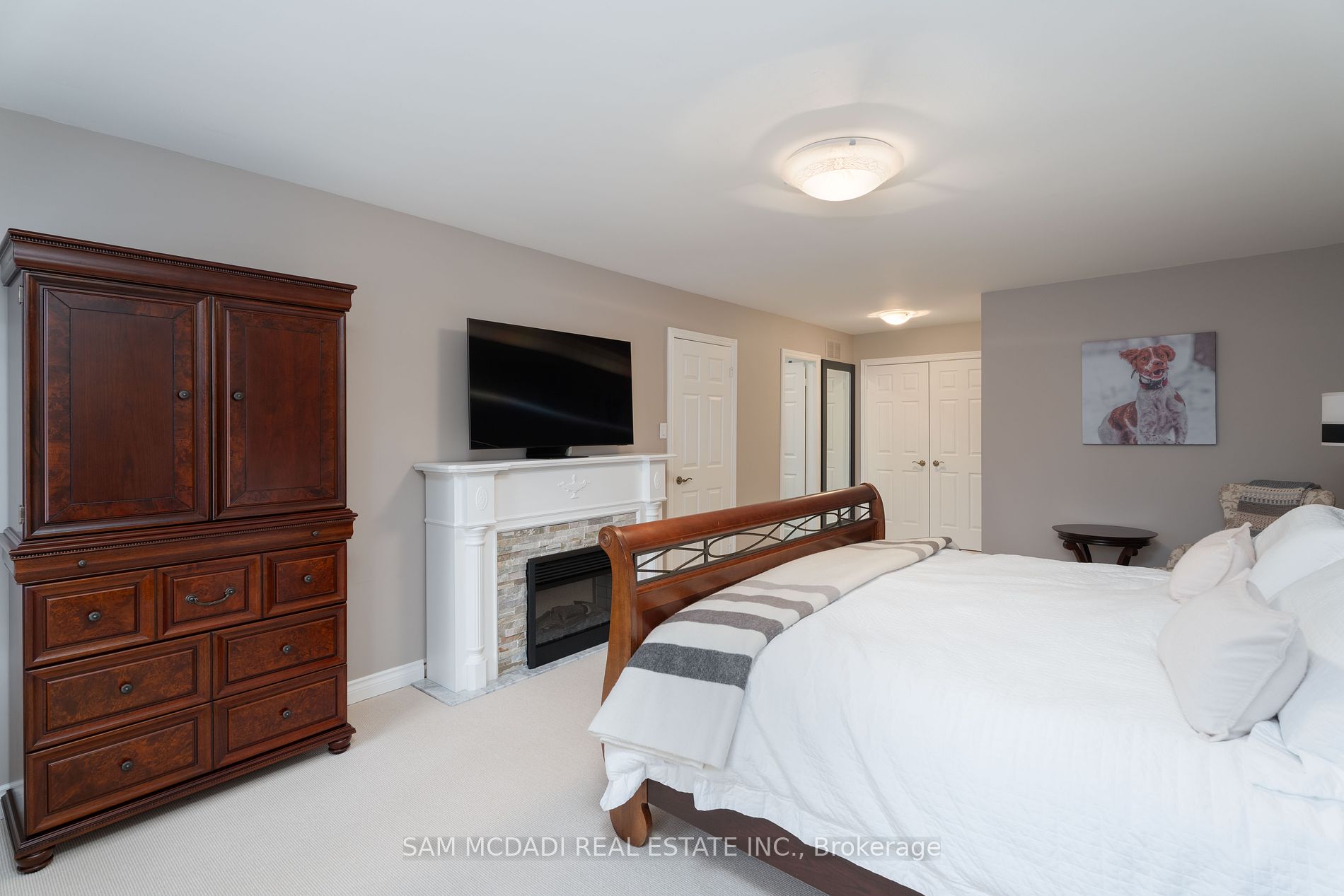 3 Huttonville Dr