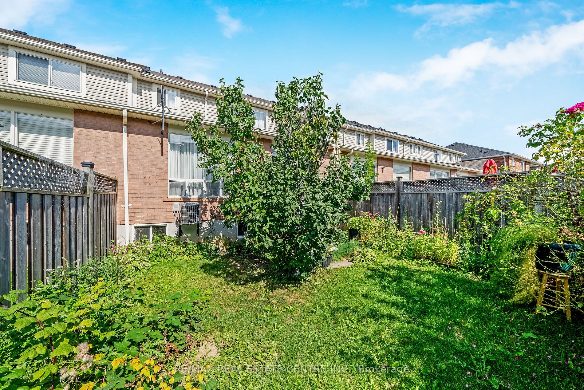 873 Gazley Circ