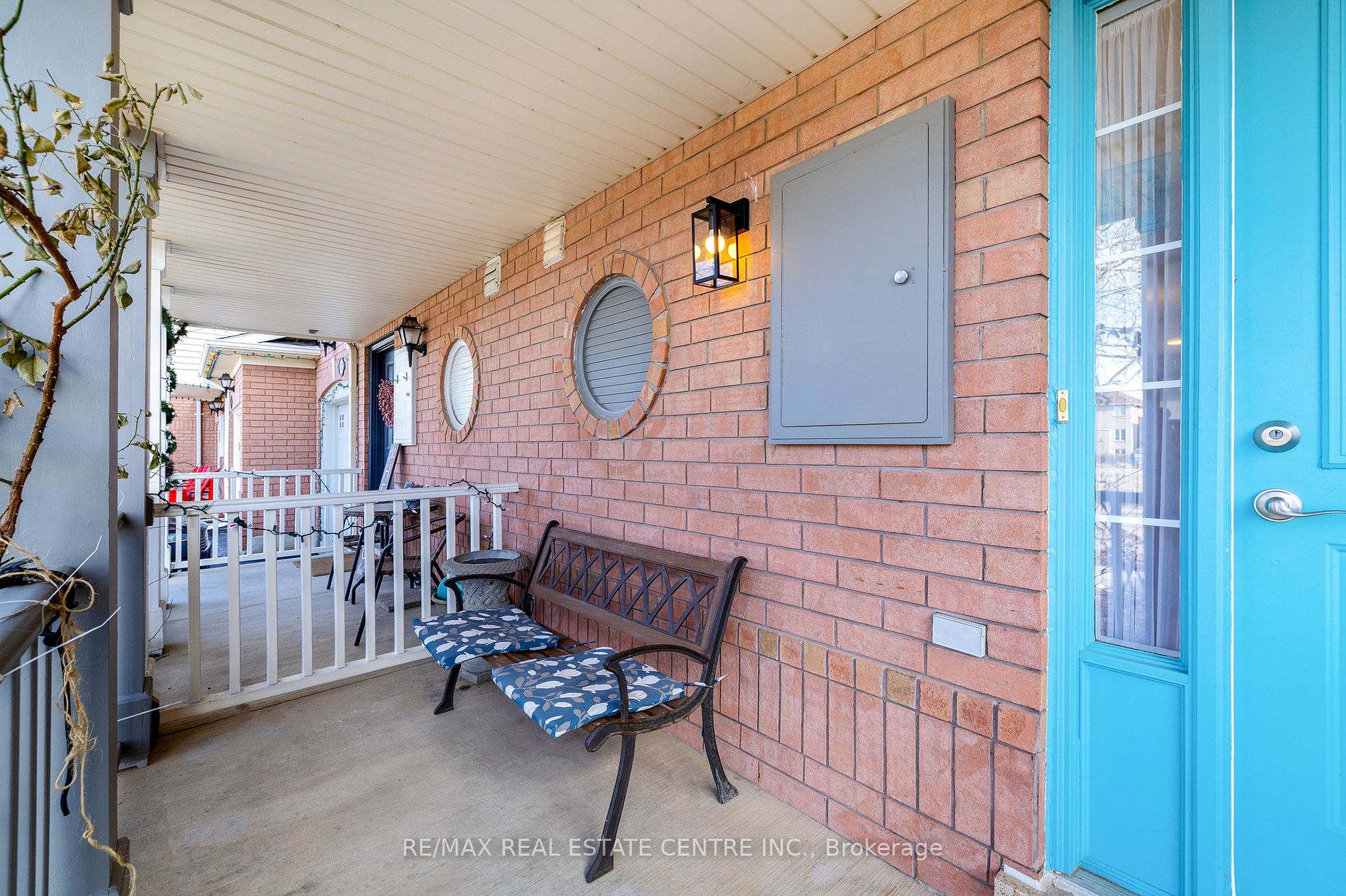 873 Gazley Circ