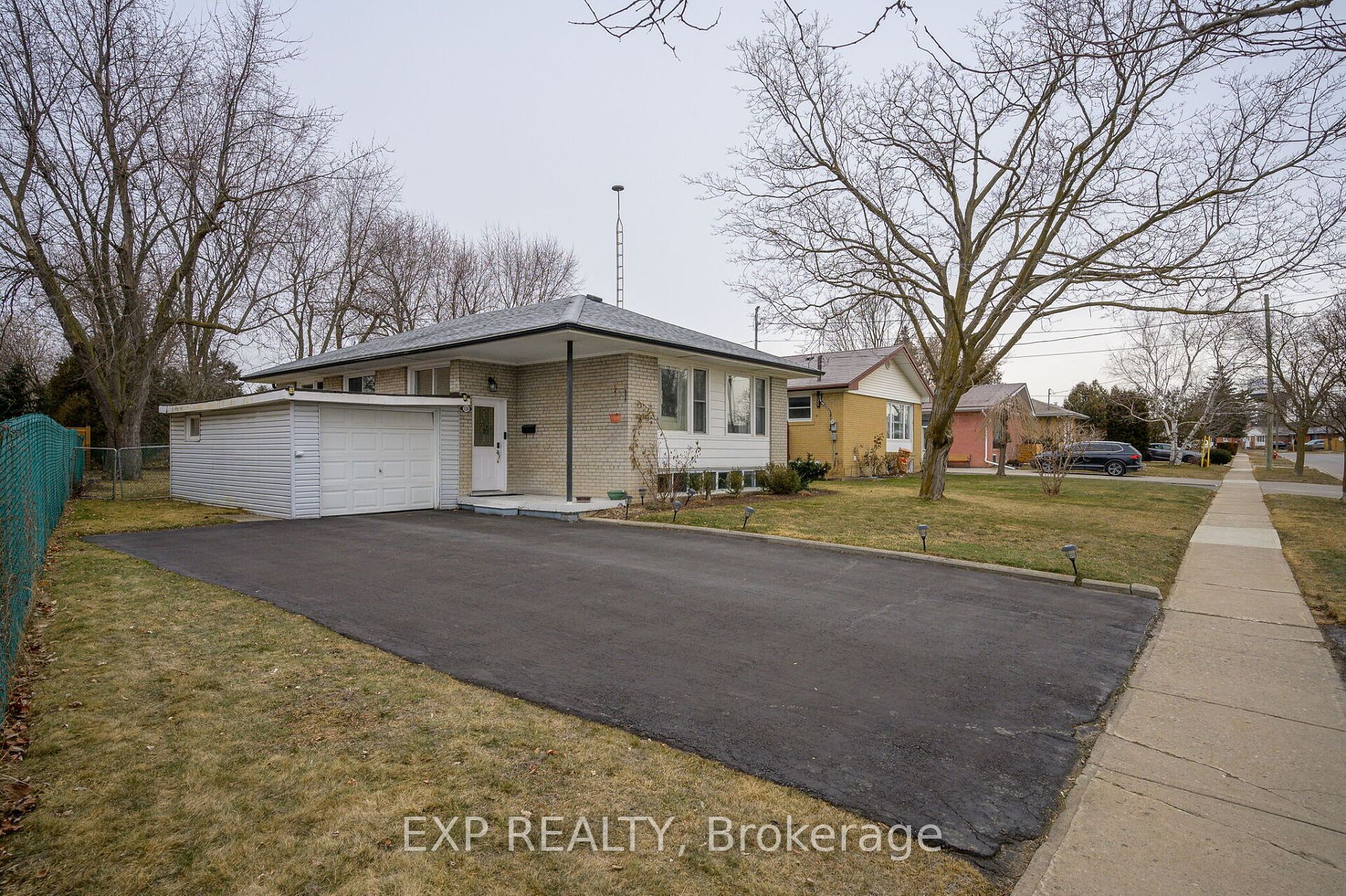 128 Prince Charles Drive
