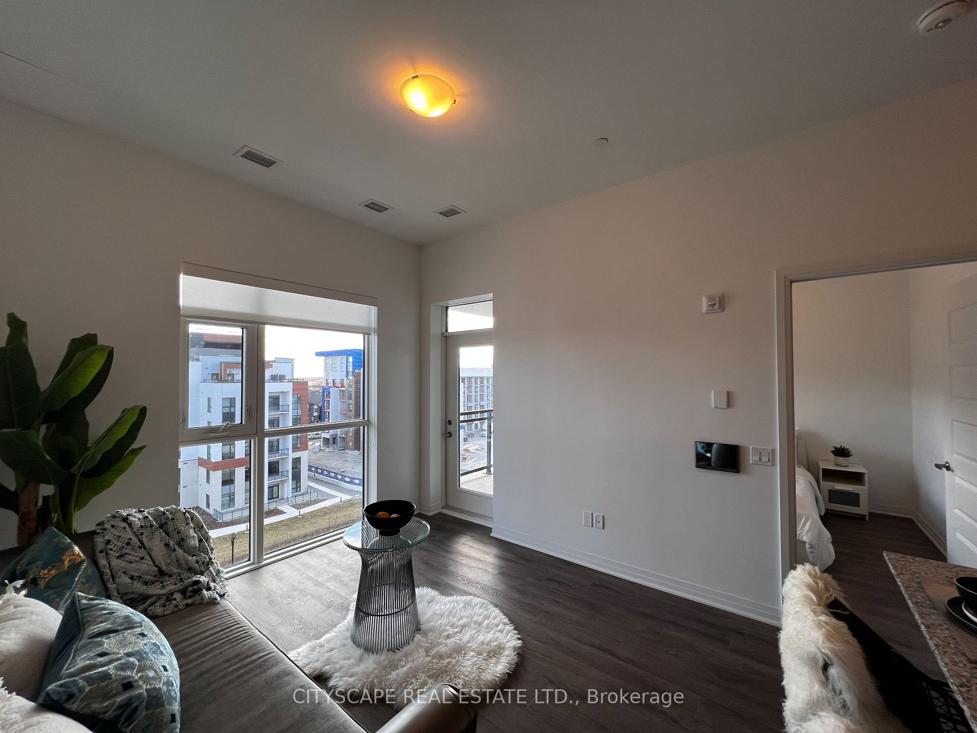 460 Gordon Krantz Avenue, #611