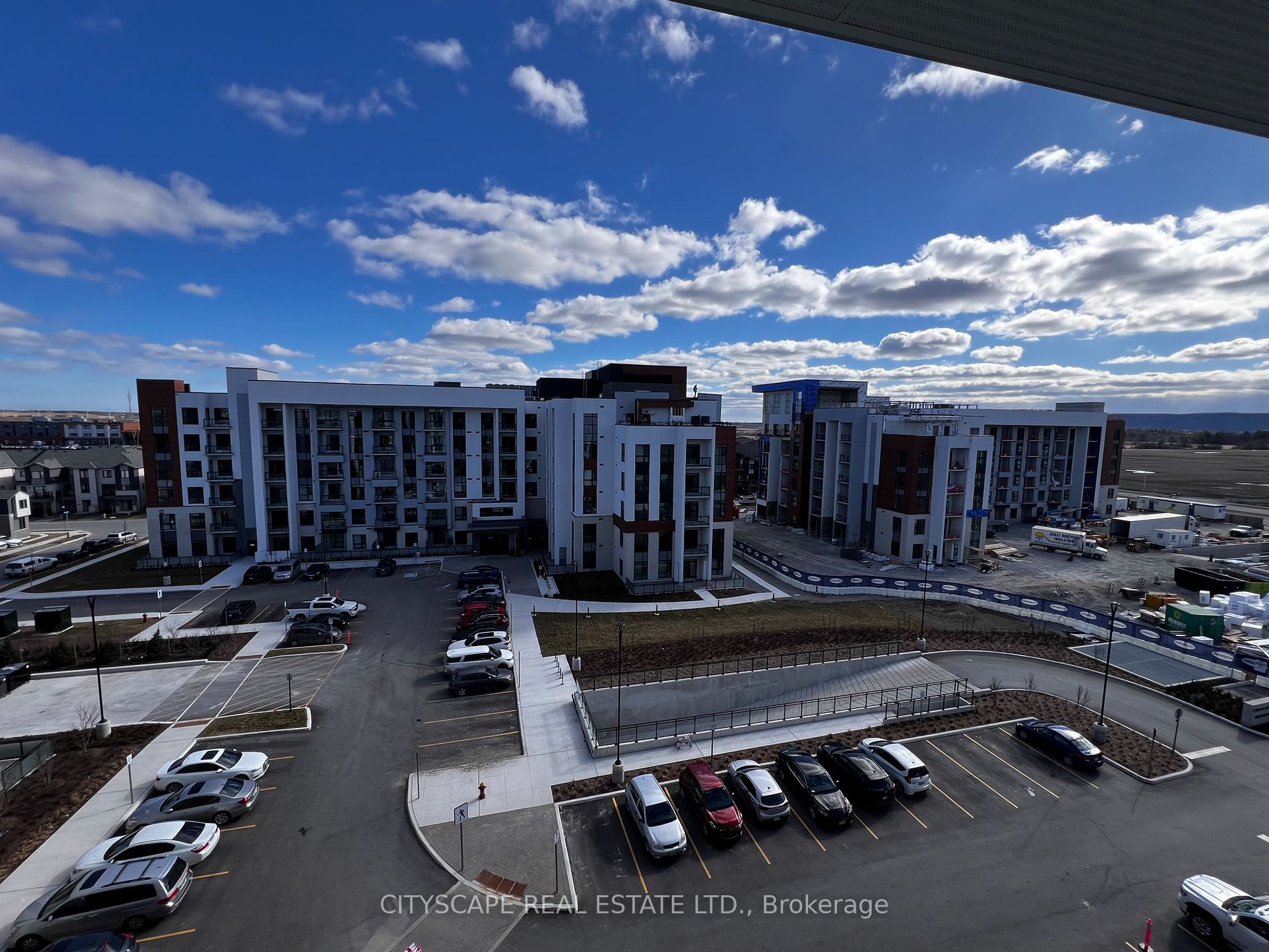 460 Gordon Krantz Avenue, #611