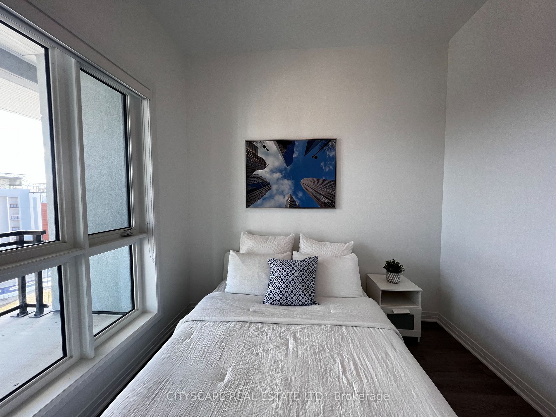 460 Gordon Krantz Avenue, #611