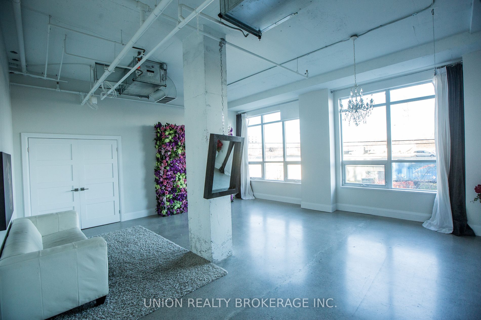 2069 Lake Shore Blvd W, #206