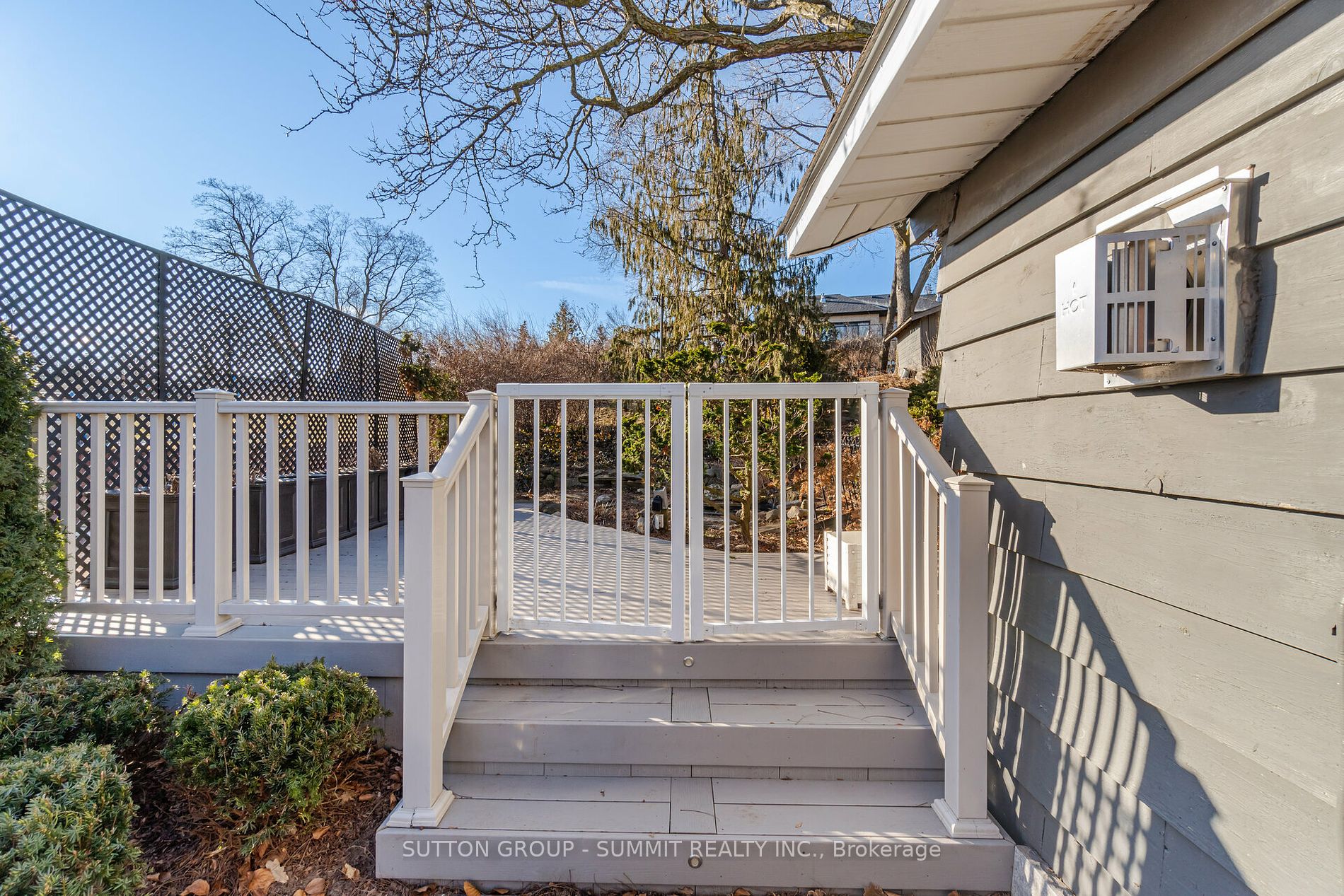 122 Vista Boulevard