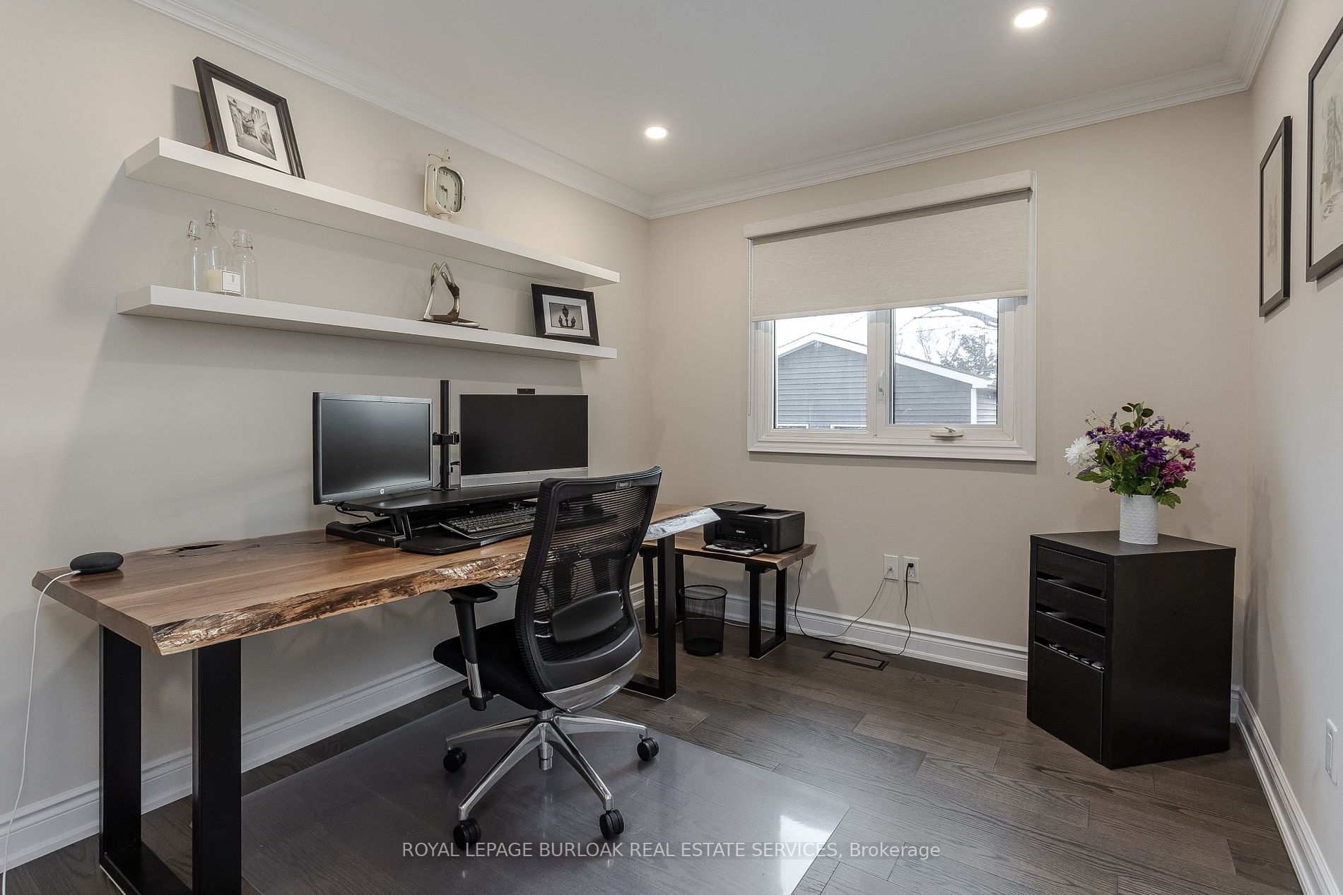 404 Erindale Dr