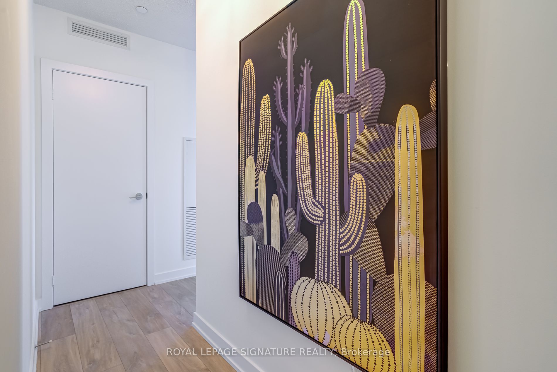 251 Manitoba St, #325